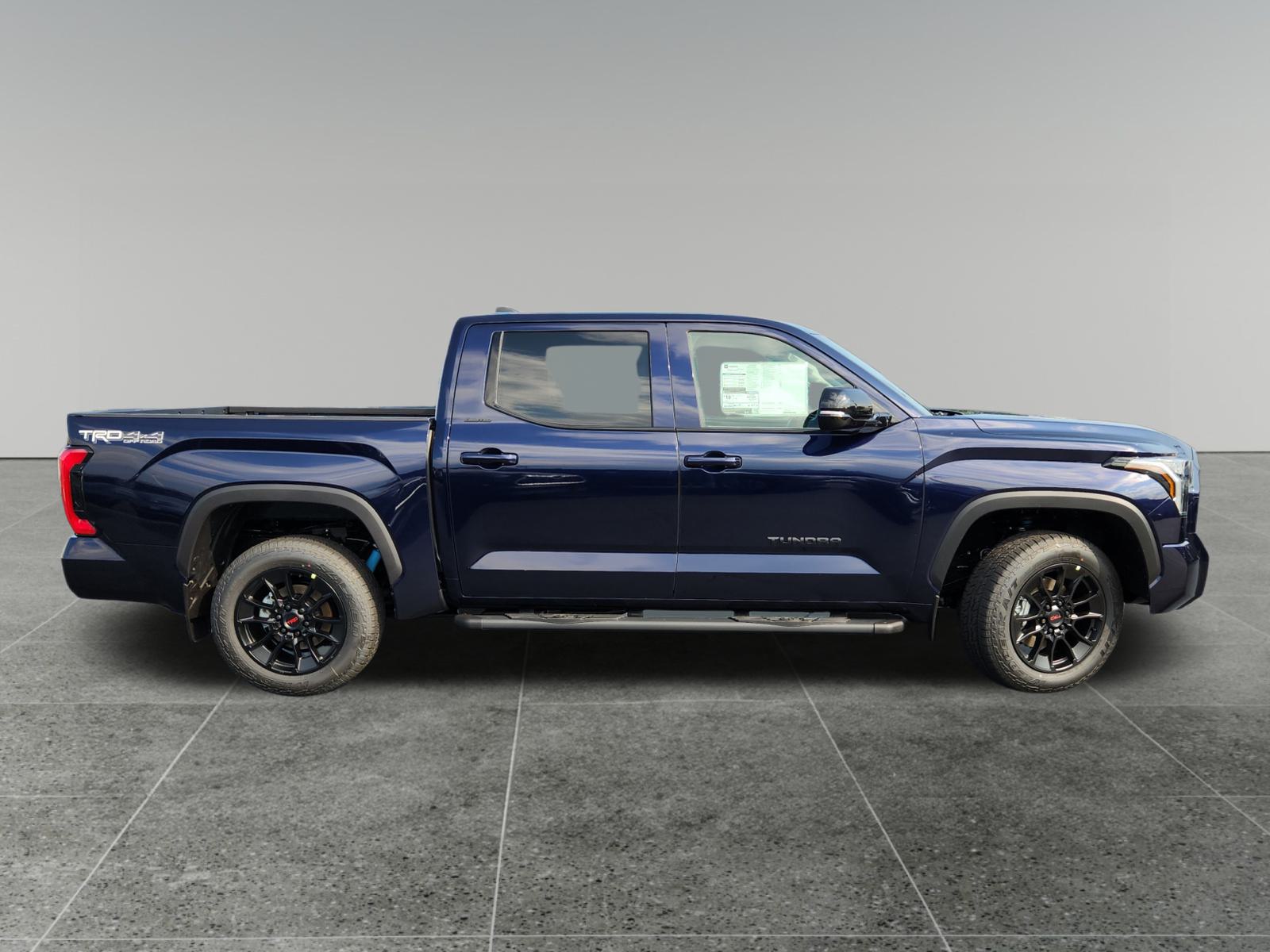 2024 Toyota Tundra 4WD Limited 8