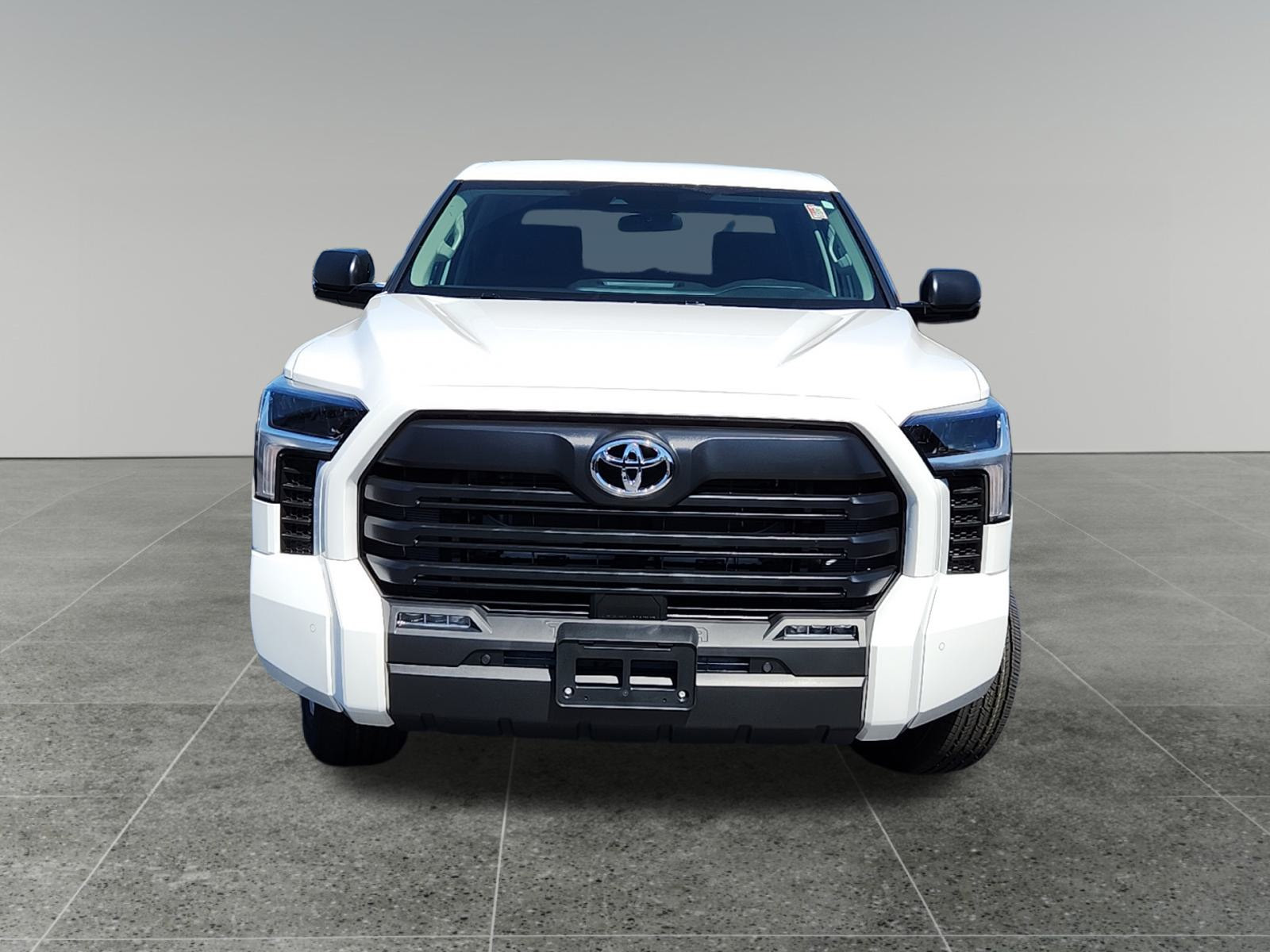 2024 Toyota Tundra 4WD SR5 2