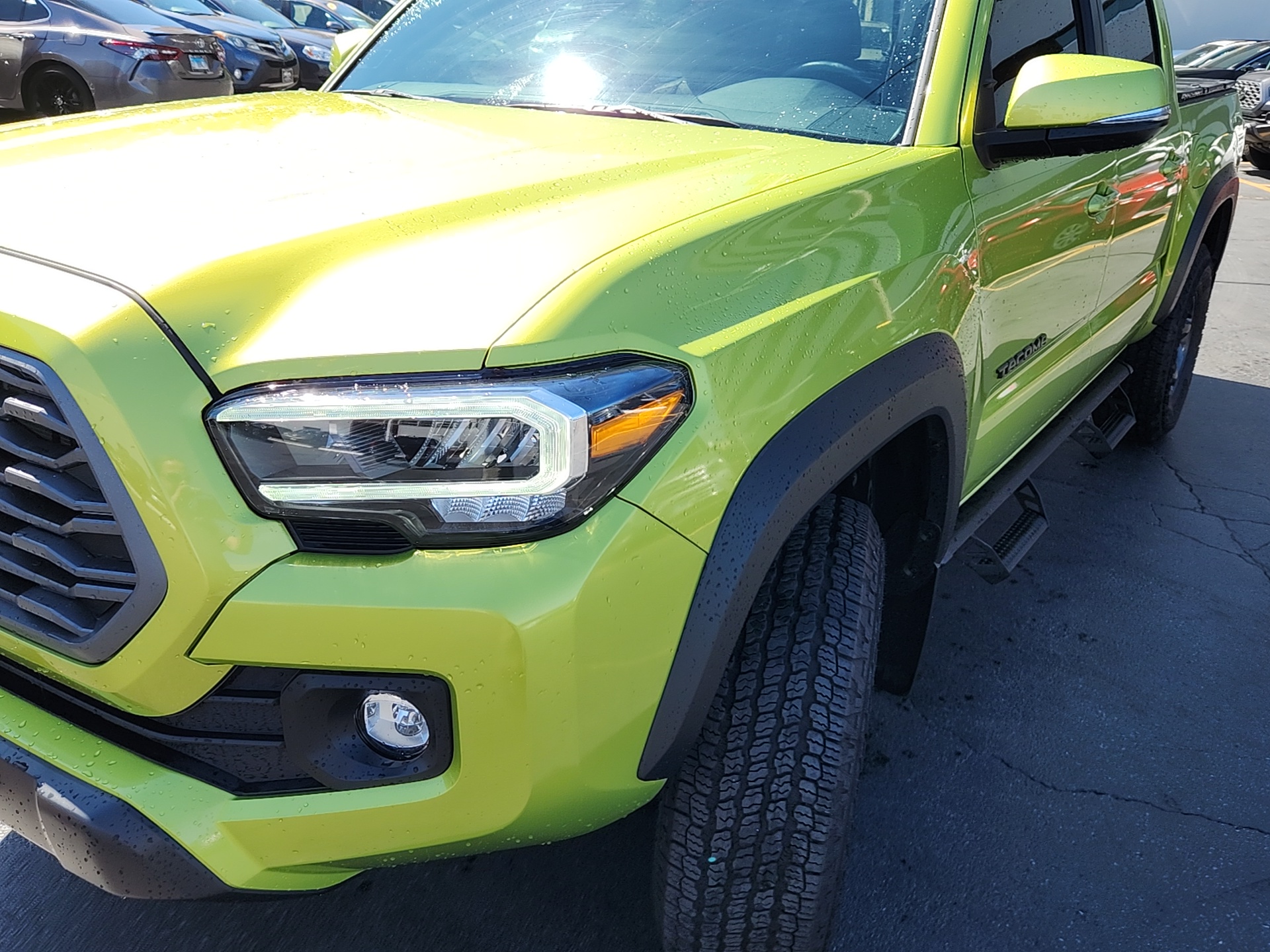 2023 Toyota Tacoma 4WD TRD Off-Road 9