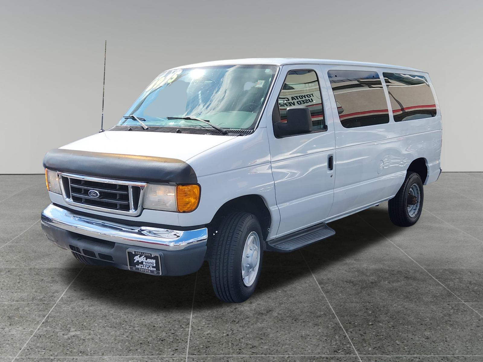 2007 Ford Econoline Wagon  3