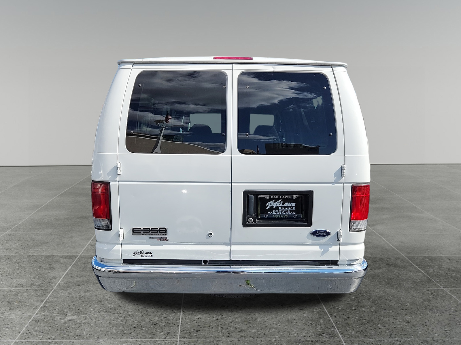 2007 Ford Econoline Wagon  6