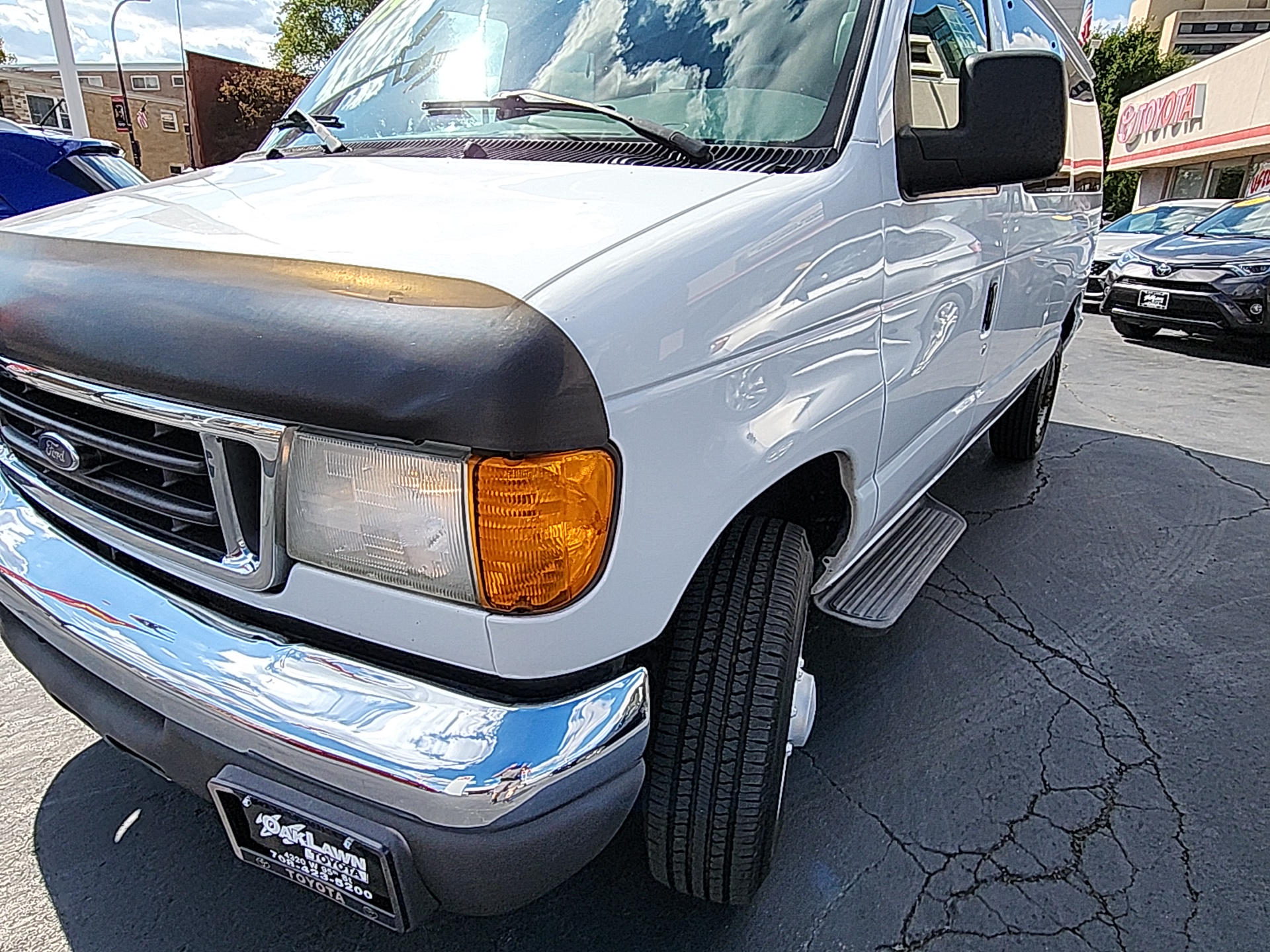 2007 Ford Econoline Wagon  9