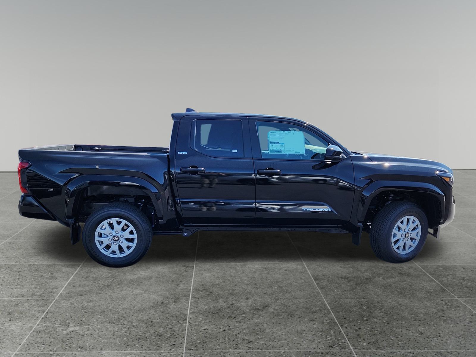 2024 Toyota Tacoma 4WD SR5 8