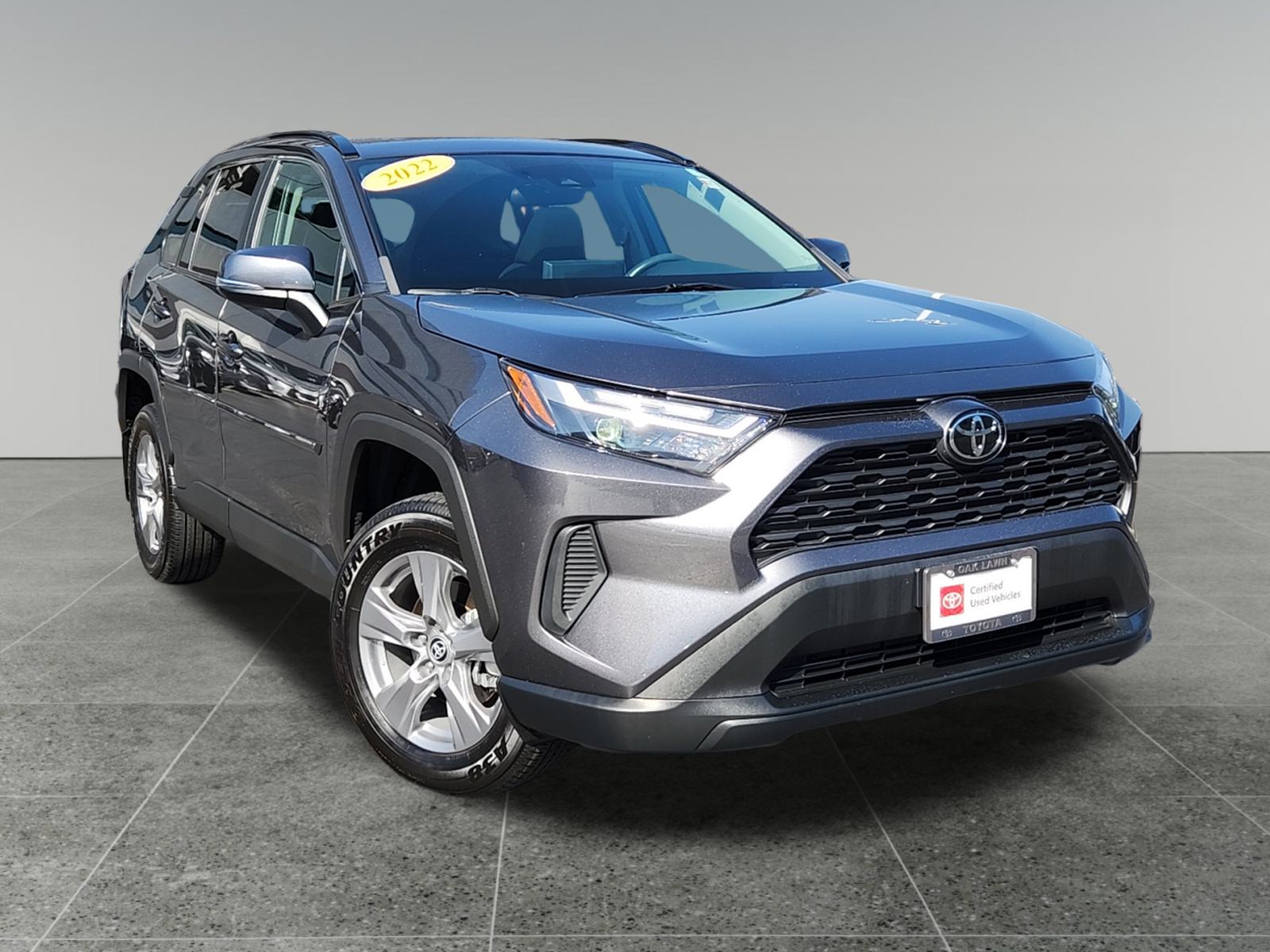 2022 Toyota RAV4 XLE 1