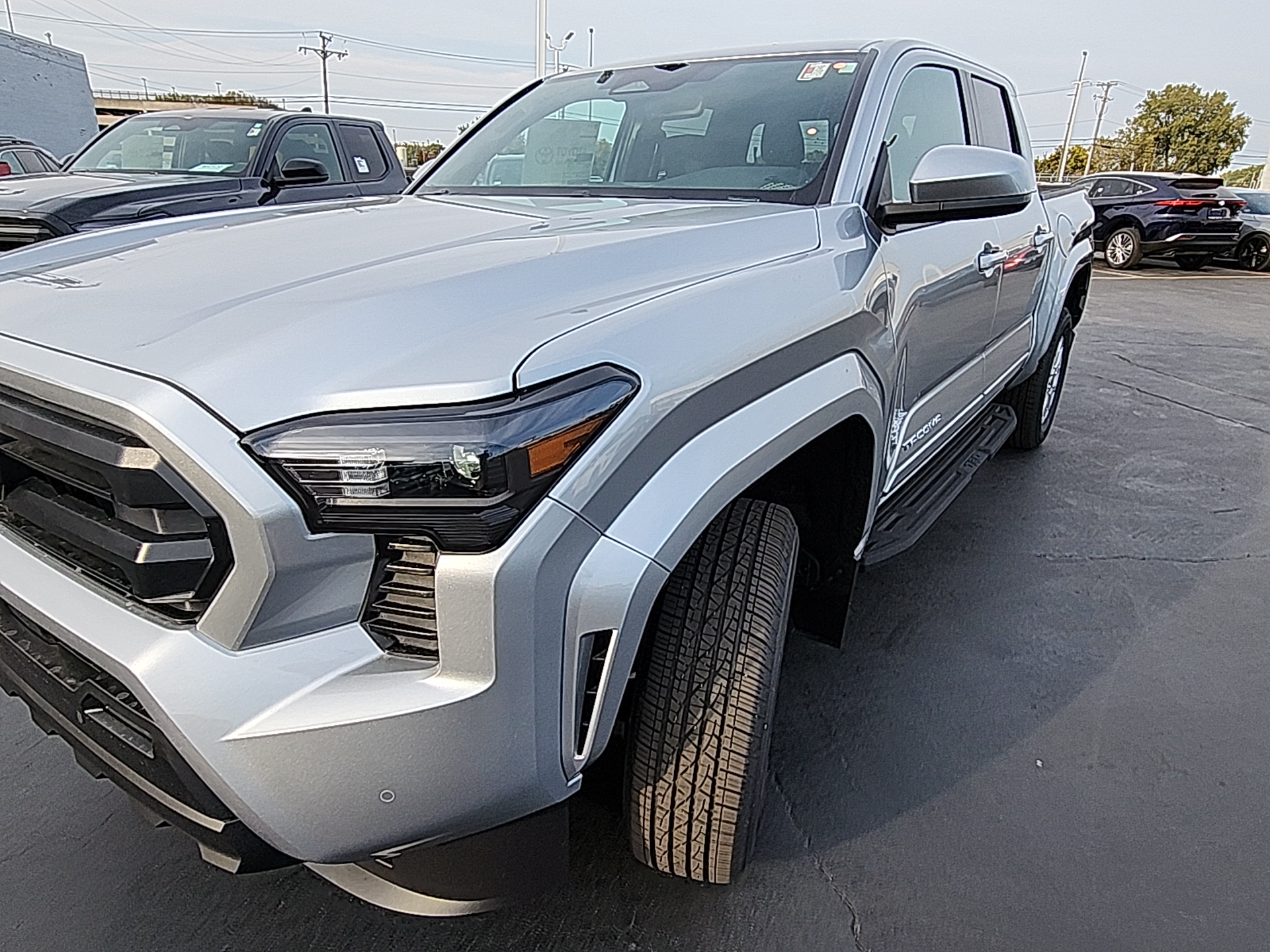 2024 Toyota Tacoma 4WD SR5 9