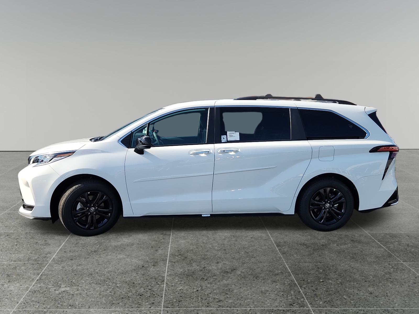 2024 Toyota Sienna XSE 4