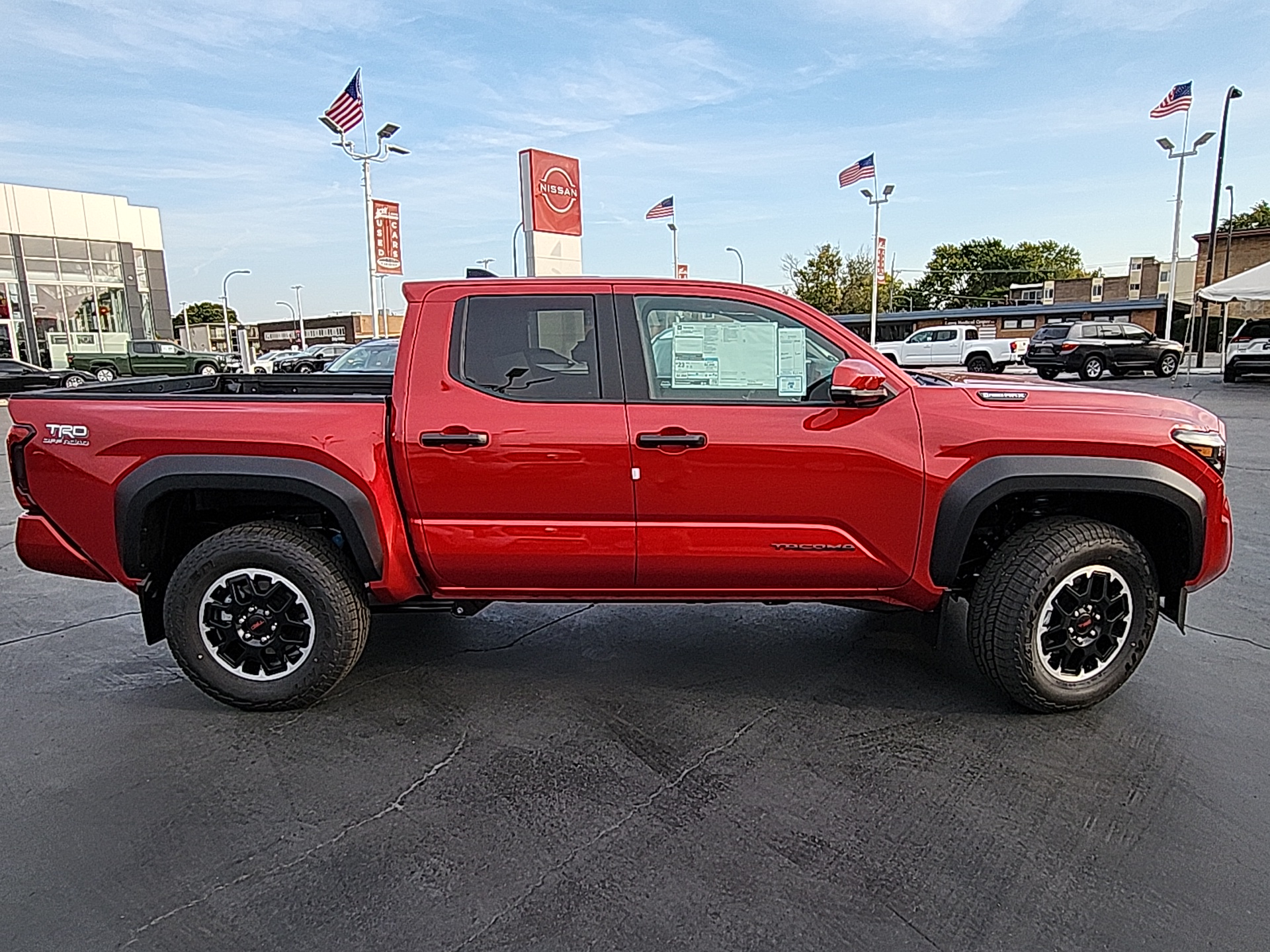 2024 Toyota Tacoma 4WD TRD Off Road Hybrid 10