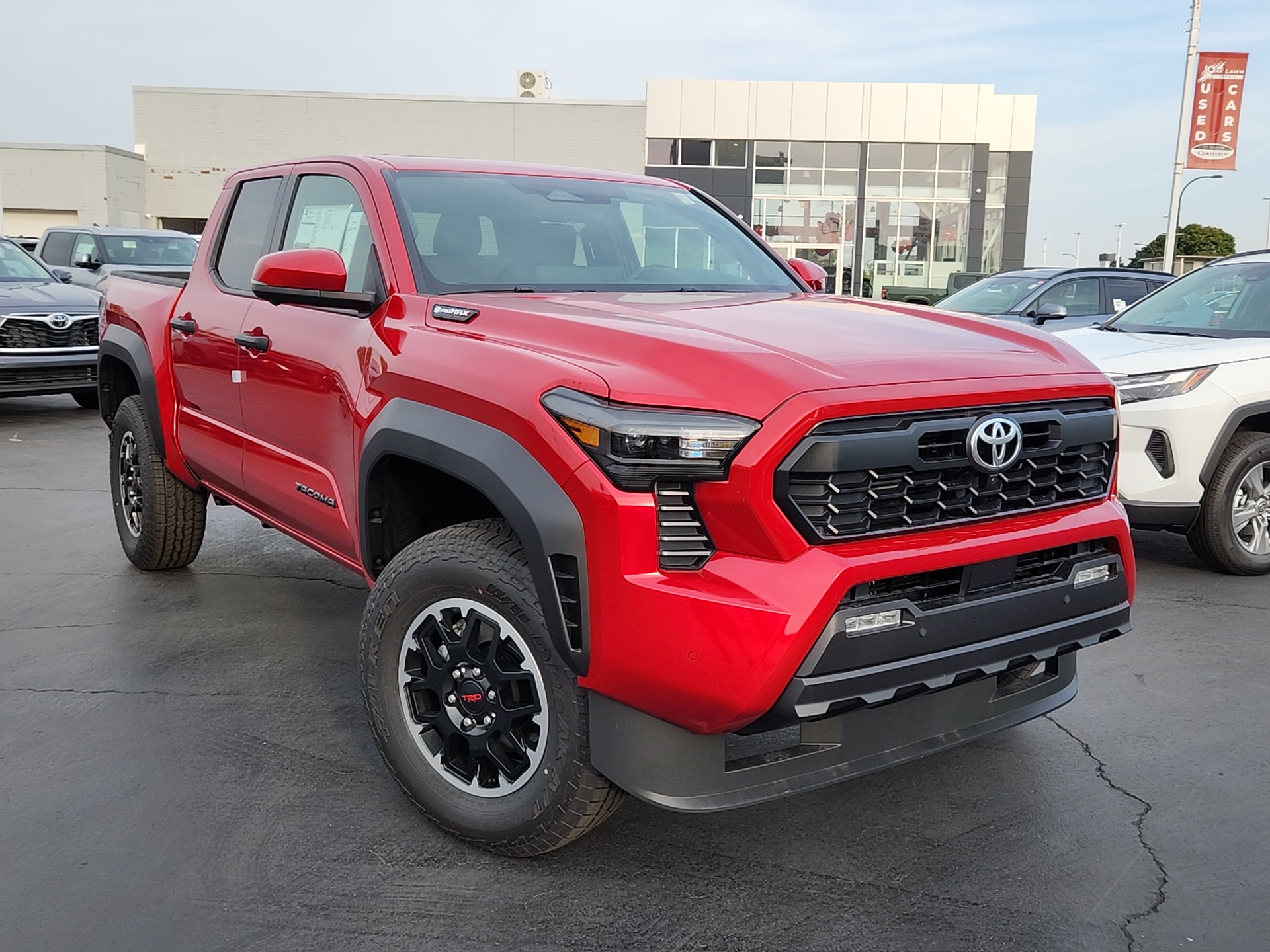 2024 Toyota Tacoma 4WD TRD Off Road Hybrid 11