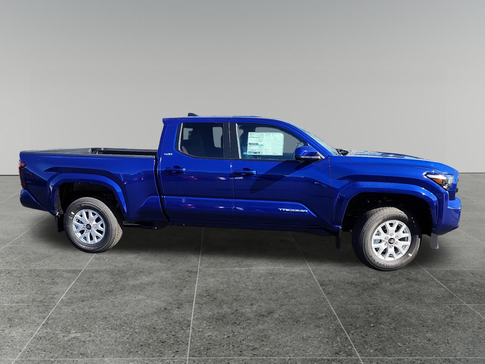 2024 Toyota Tacoma 4WD SR5 8