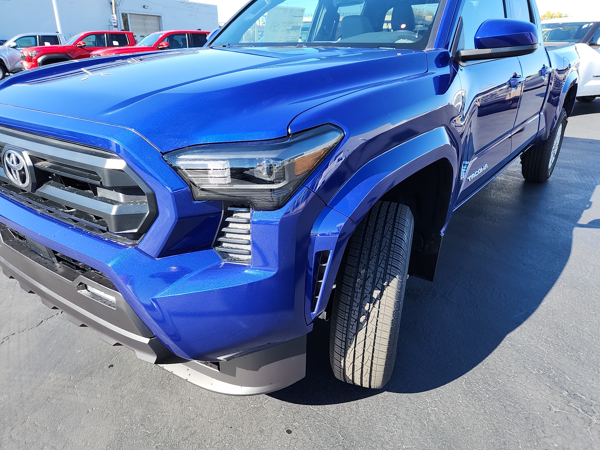 2024 Toyota Tacoma 4WD SR5 9