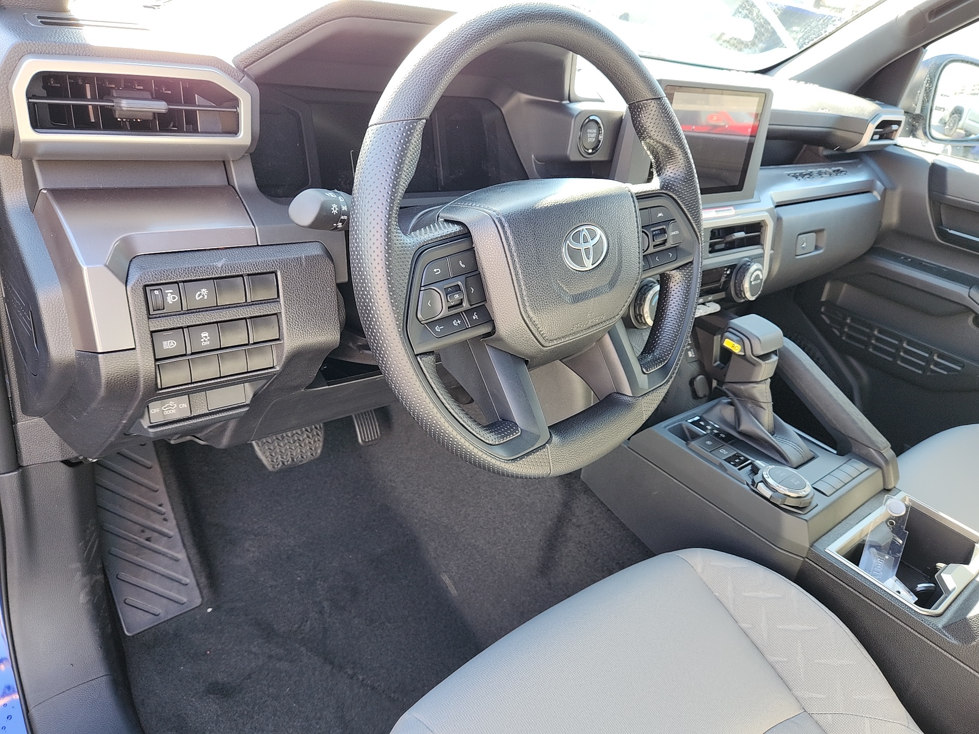 2024 Toyota Tacoma 4WD SR5 11