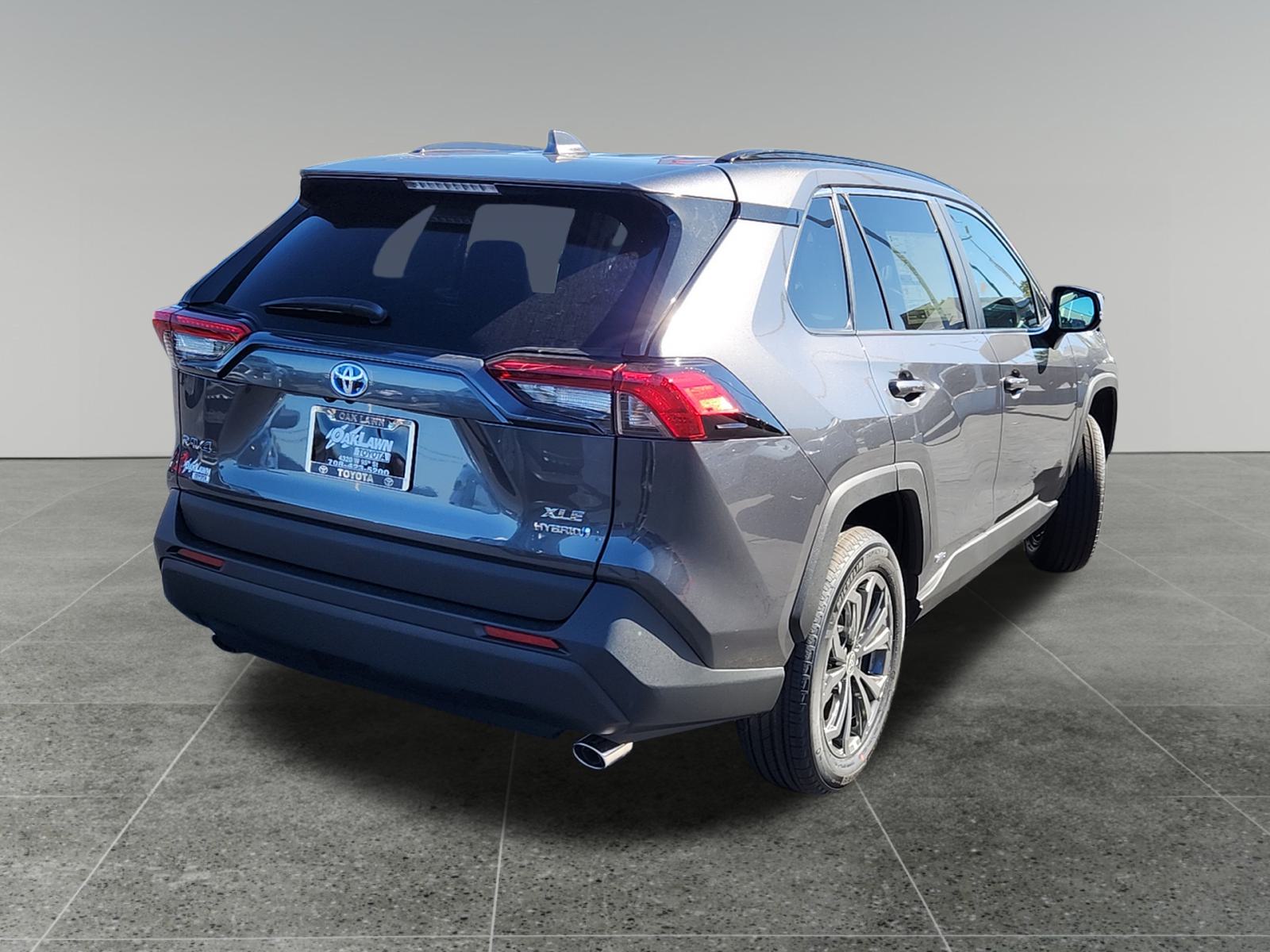 2024 Toyota RAV4 Hybrid XLE Premium 7