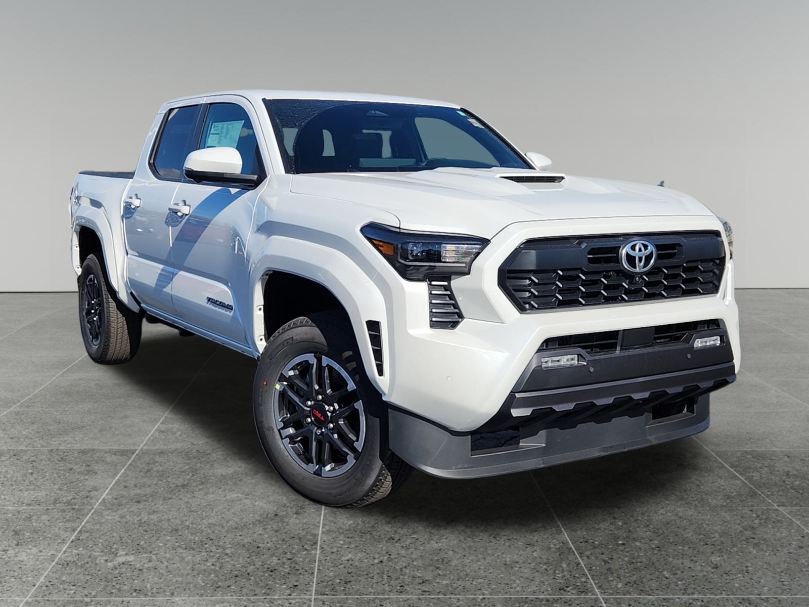 2024 Toyota Tacoma 4WD  1