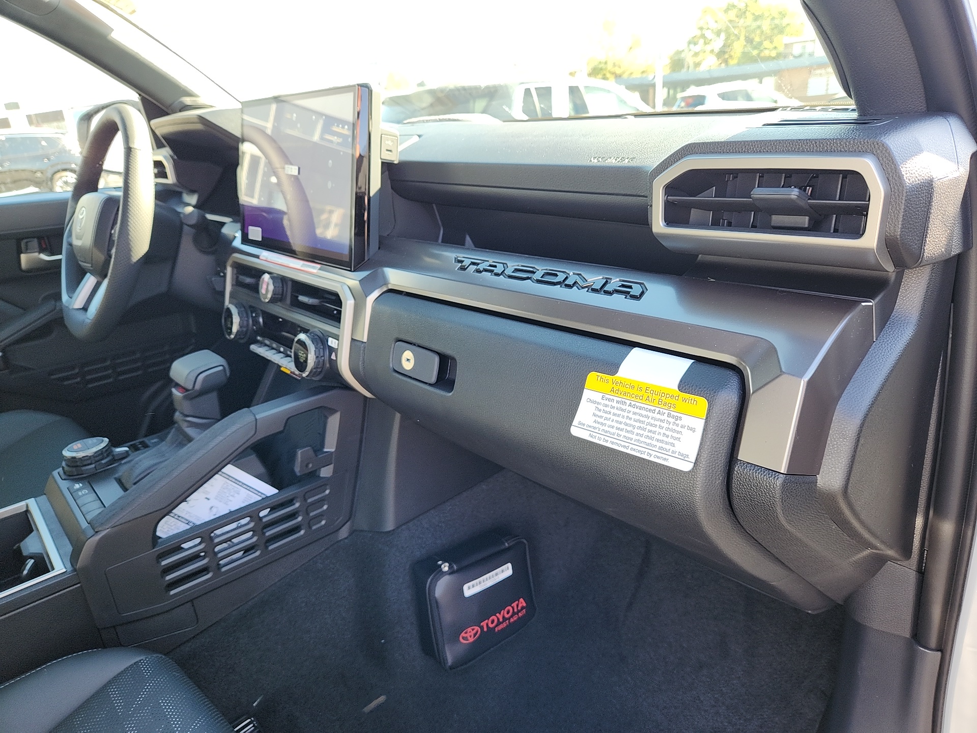 2024 Toyota Tacoma 4WD  31