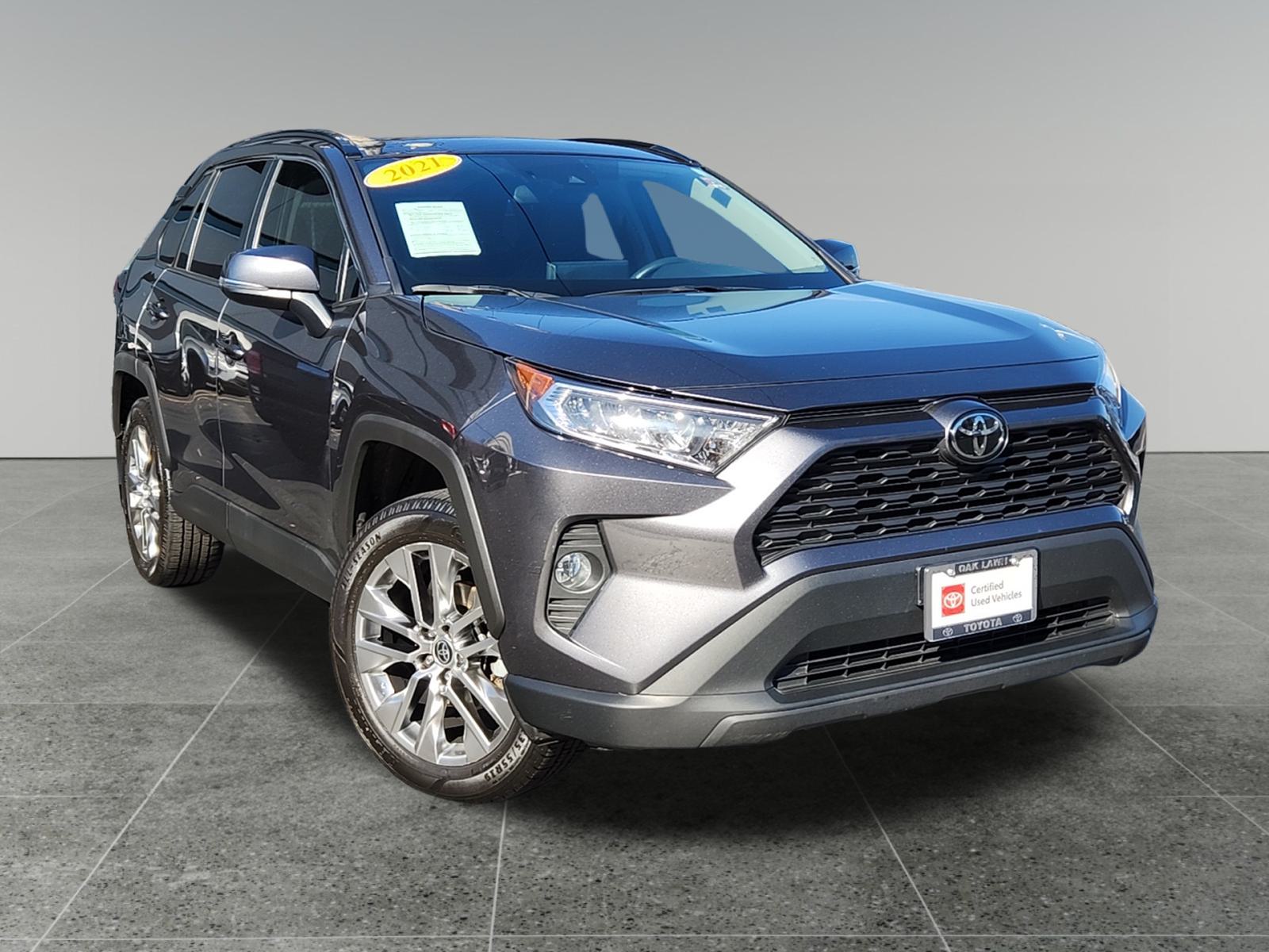 2021 Toyota RAV4 XLE Premium 1