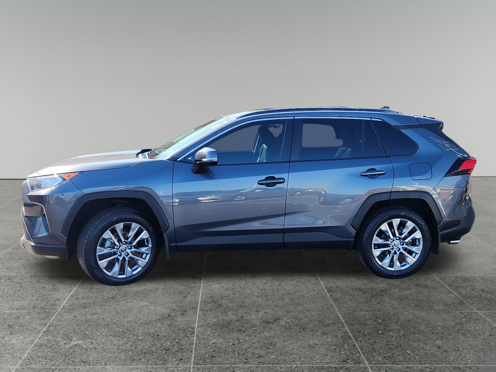 2021 Toyota RAV4 XLE Premium 4