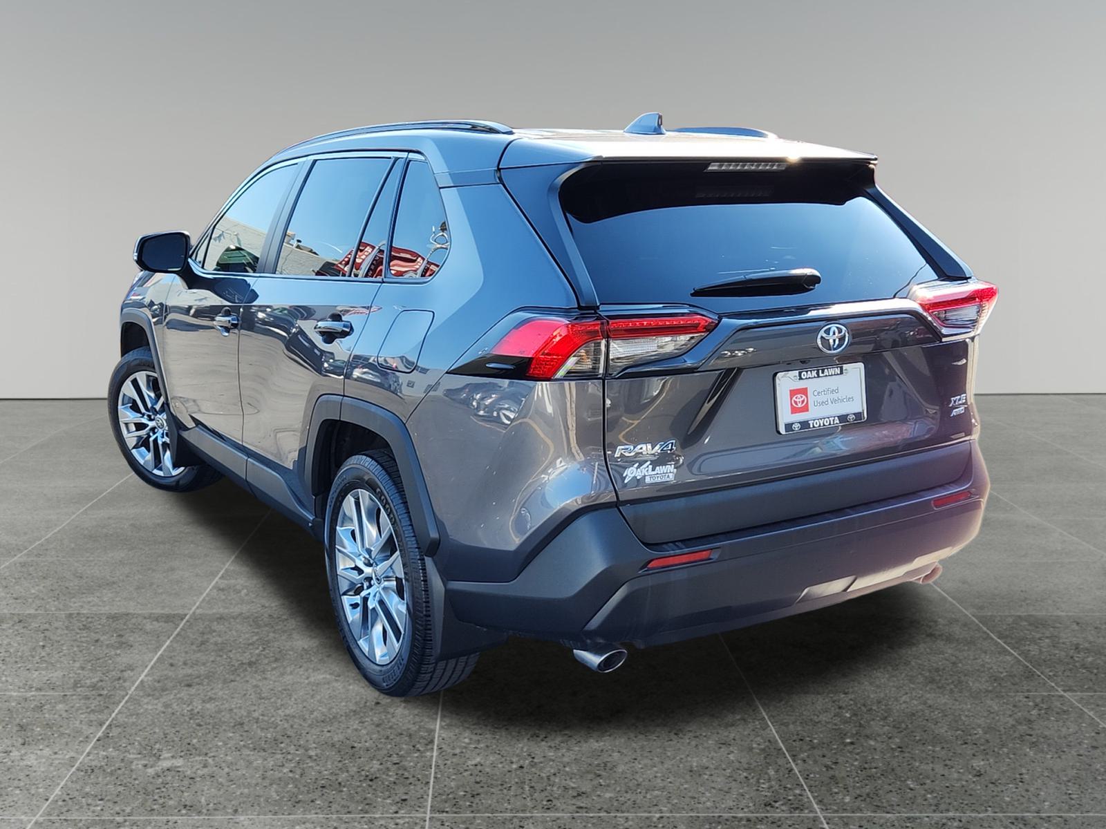 2021 Toyota RAV4 XLE Premium 5