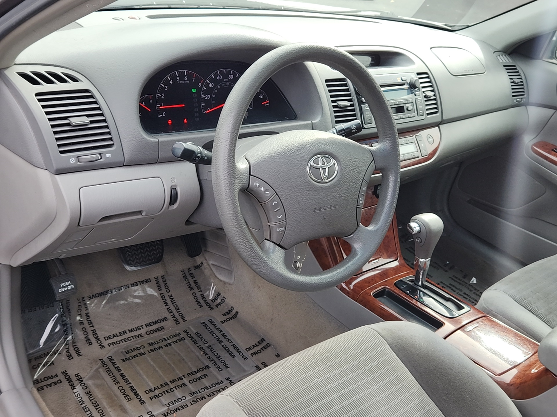 2005 Toyota Camry XLE 10