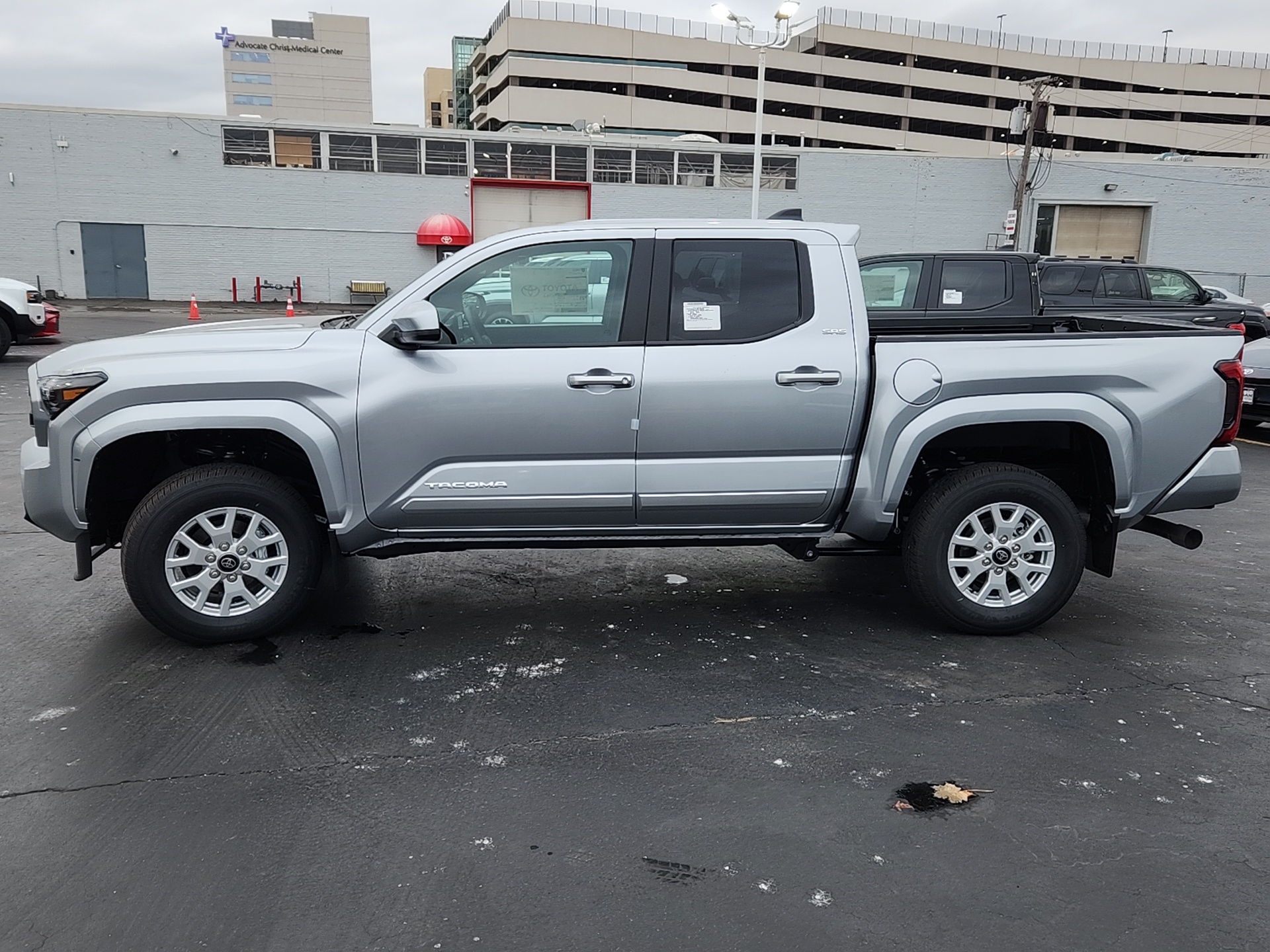 2024 Toyota Tacoma 4WD SR5 4