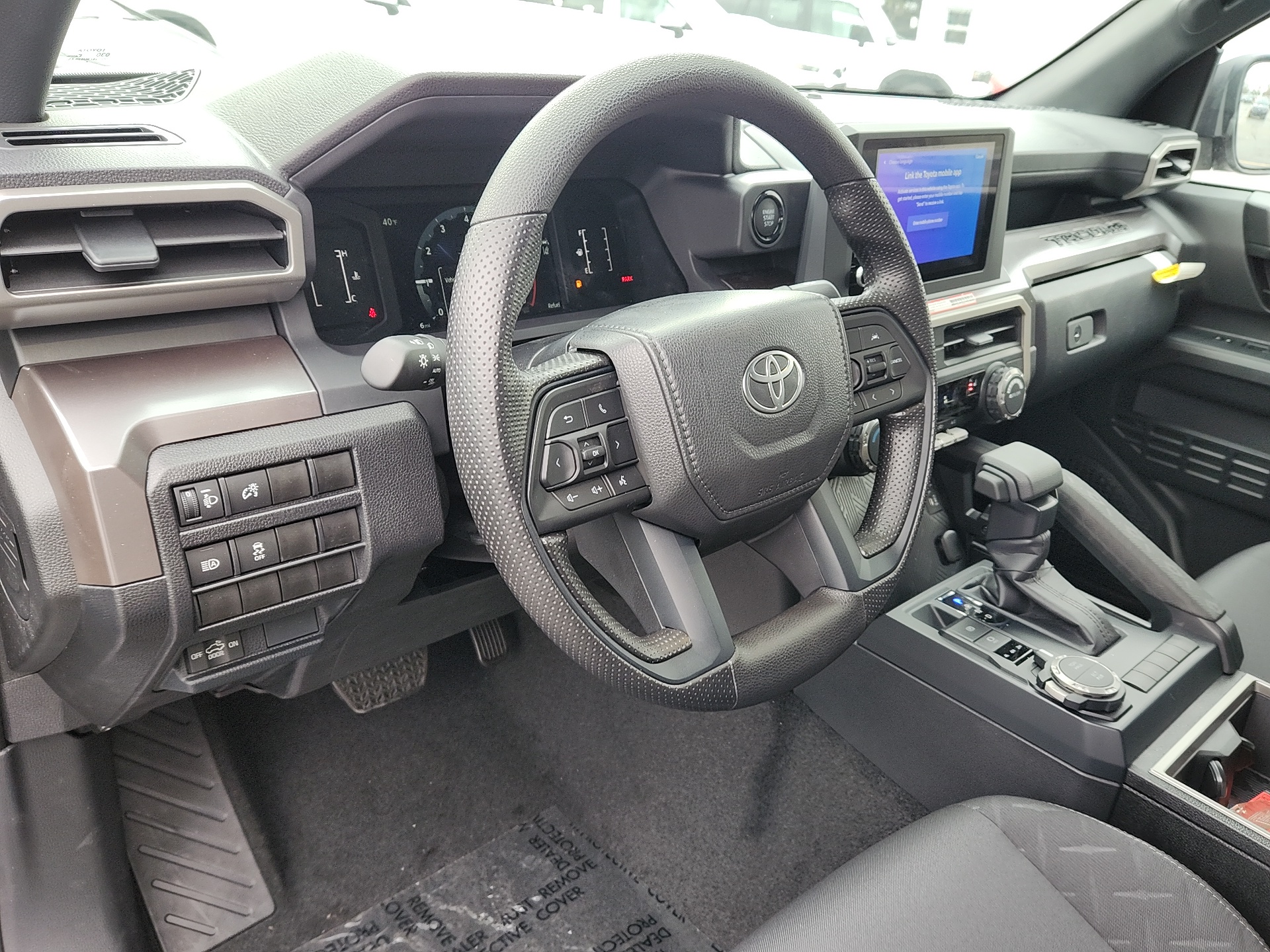 2024 Toyota Tacoma 4WD SR5 11