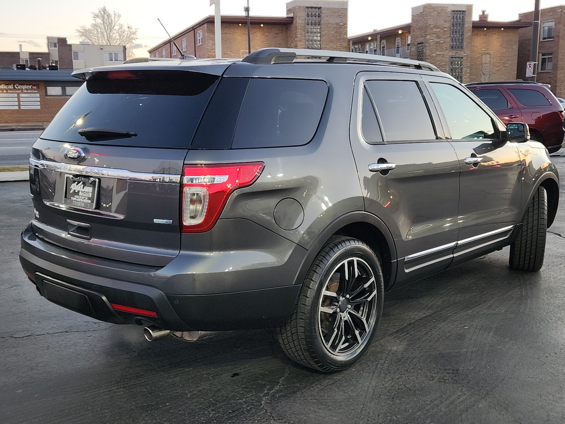 2015 Ford Explorer XLT 7