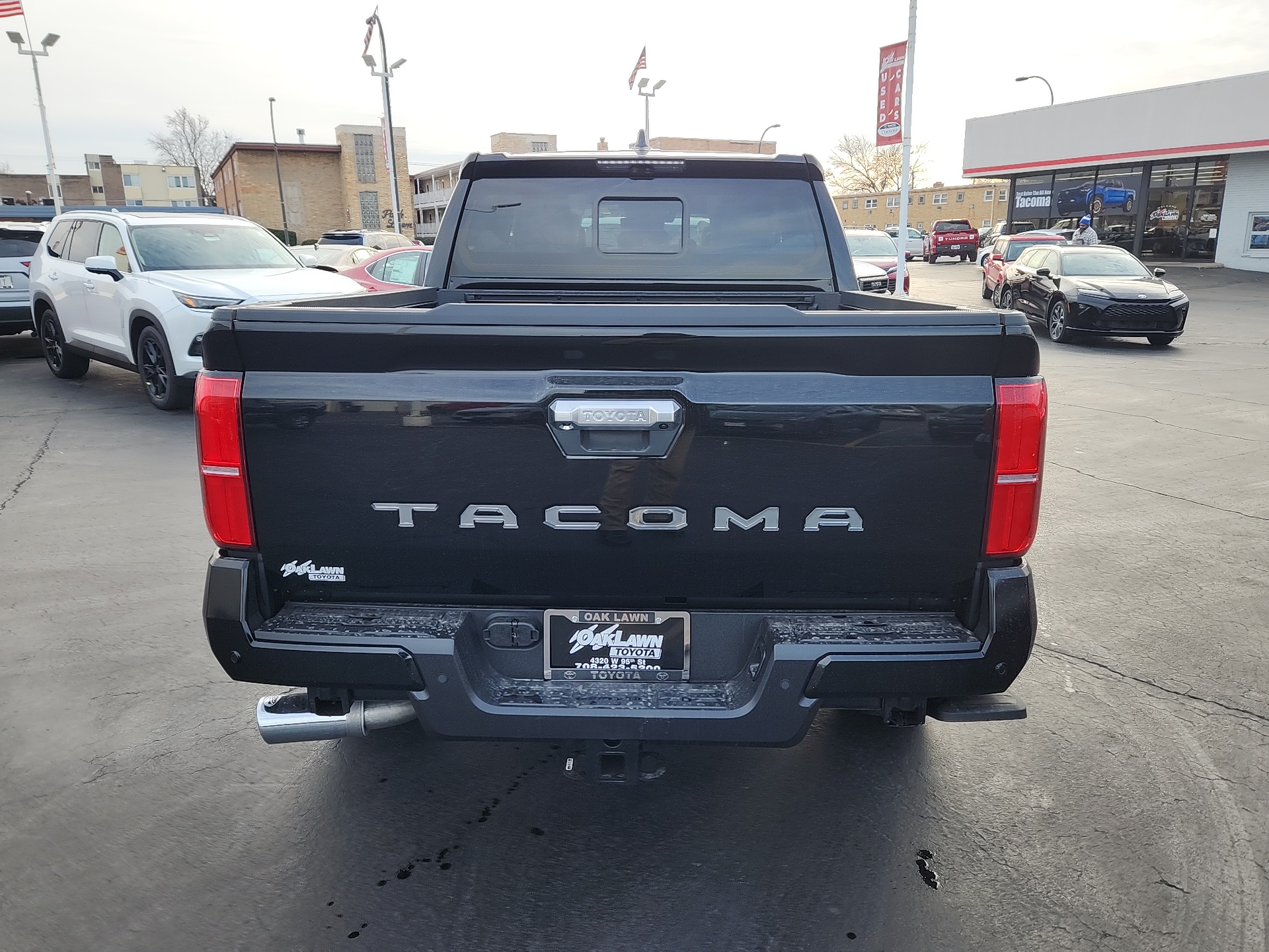 2024 Toyota Tacoma 4WD Limited 6