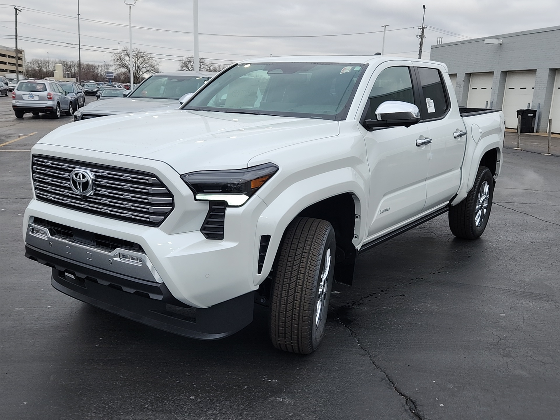 2024 Toyota Tacoma 4WD  3