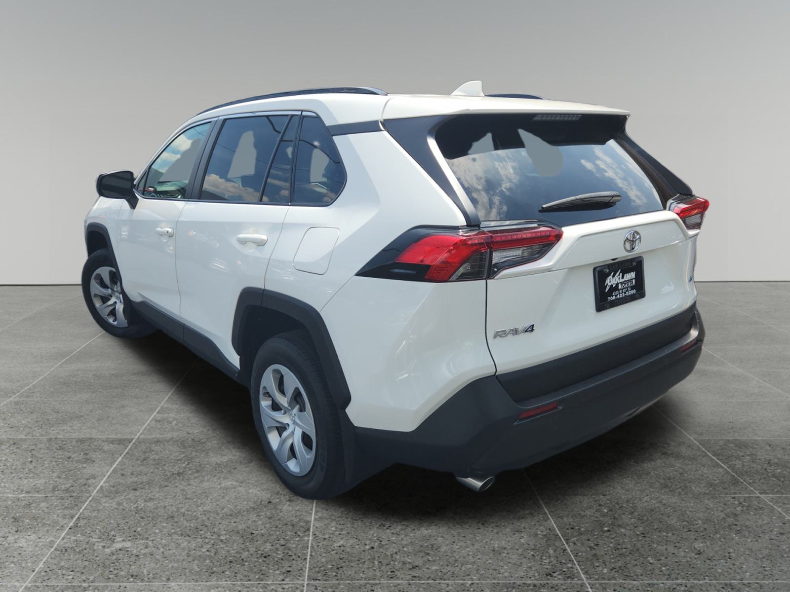 2021 Toyota RAV4 LE 5
