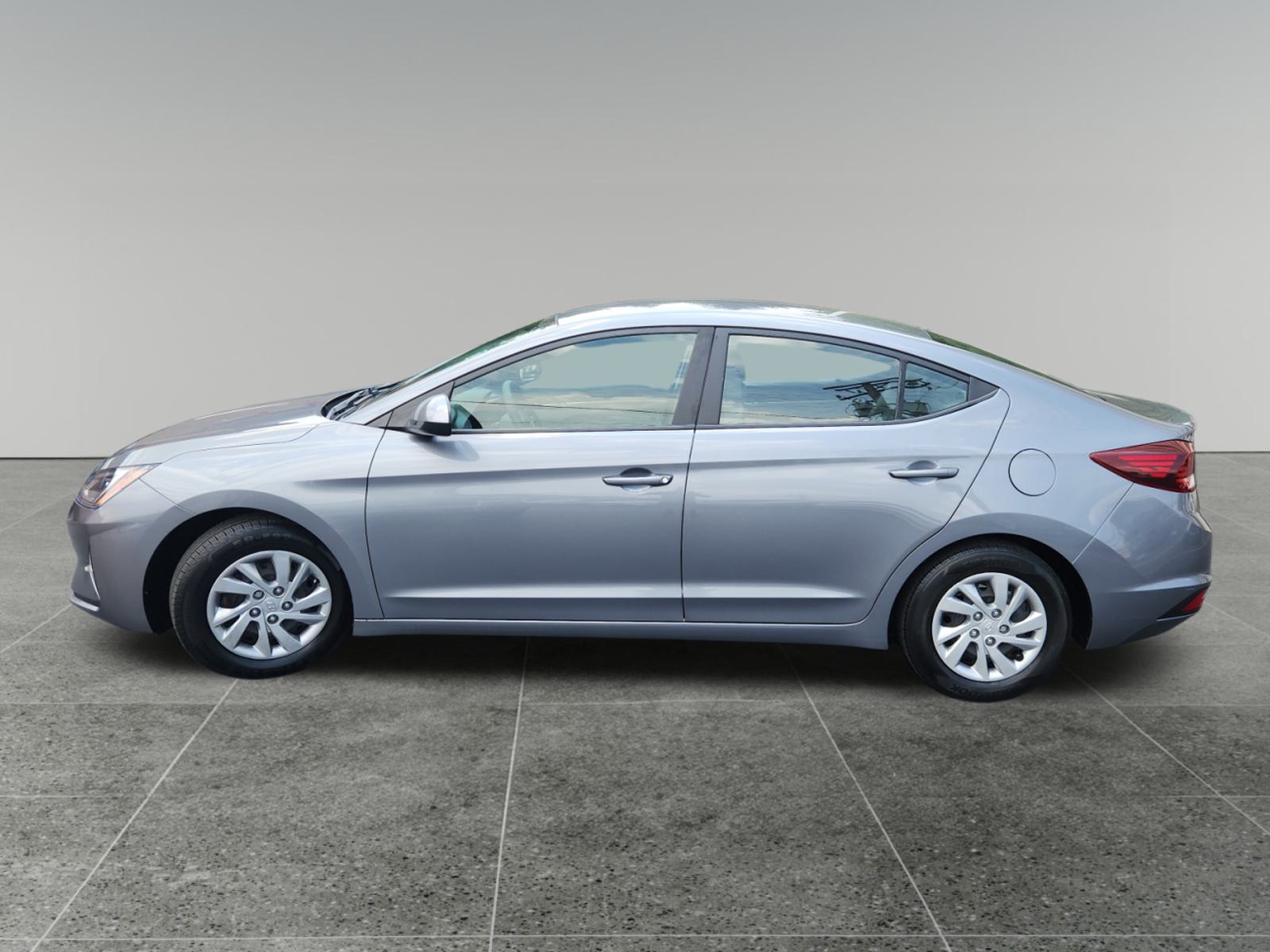 2019 Hyundai Elantra SE 4