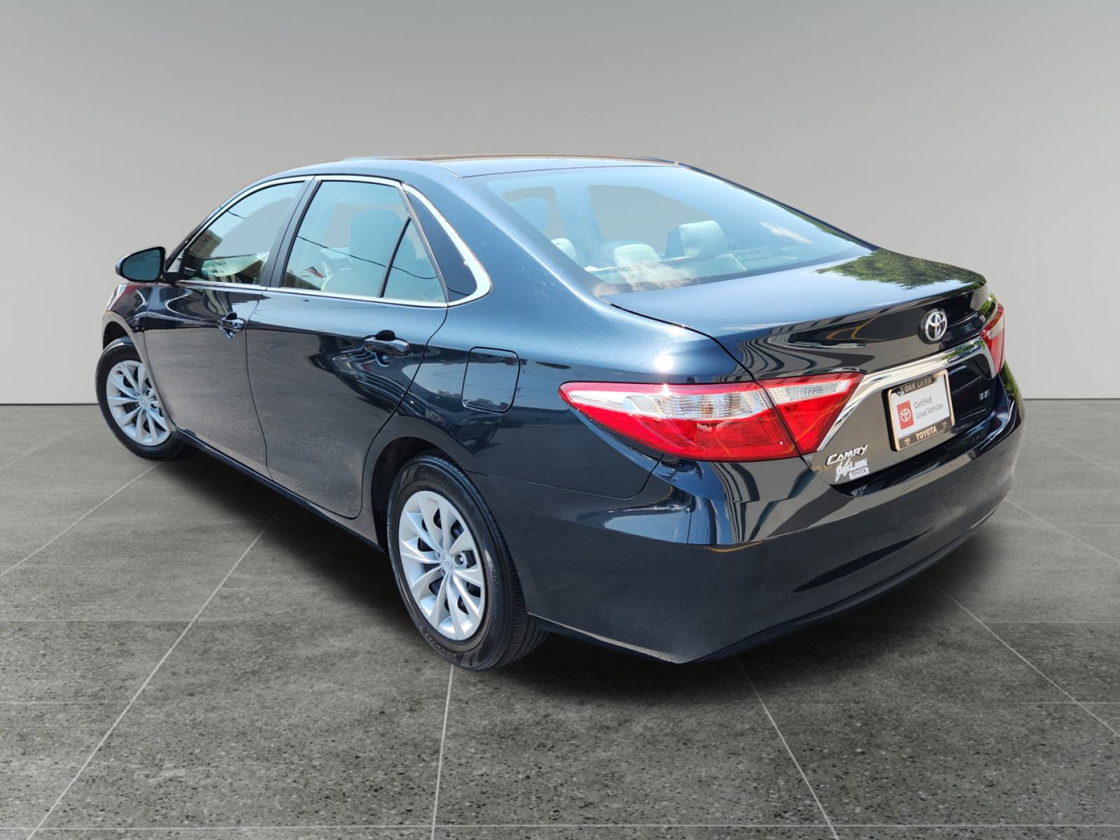 2017 Toyota Camry LE 5