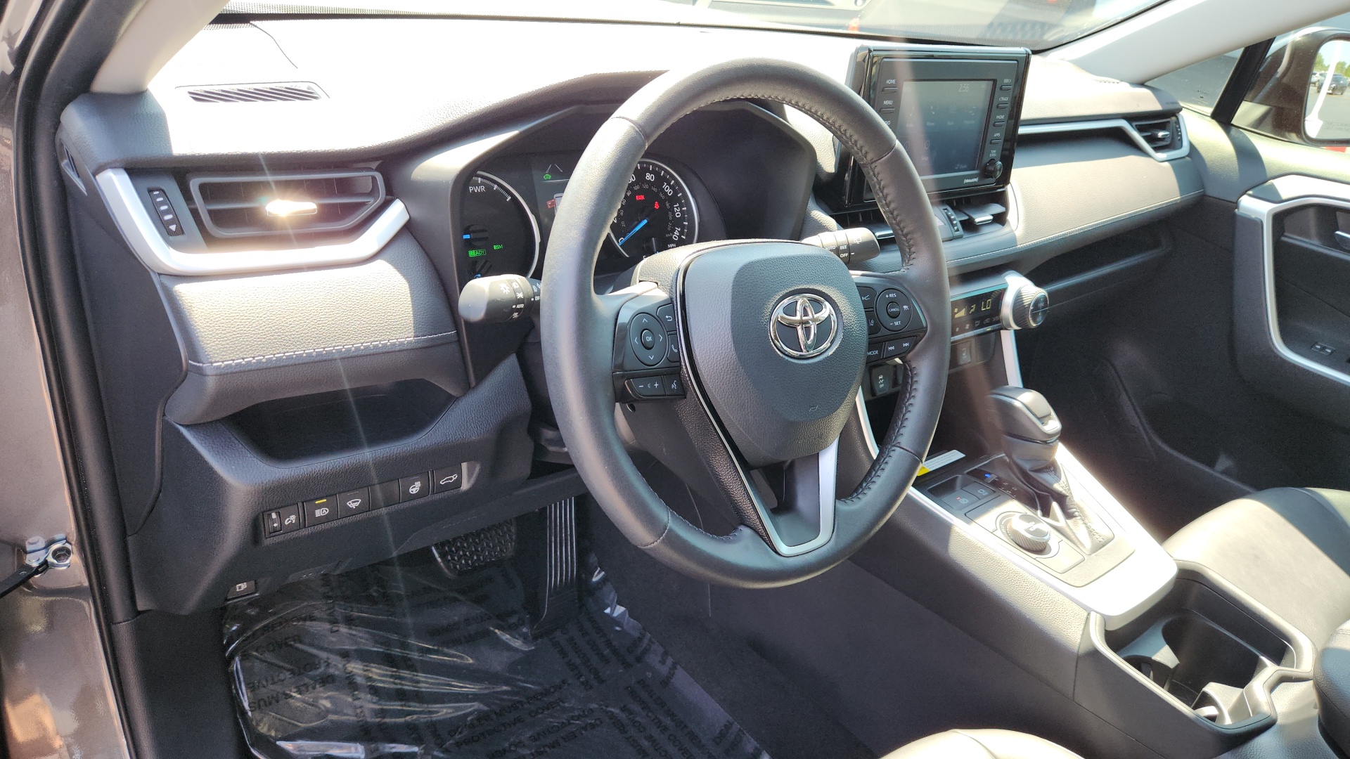 2021 Toyota RAV4 Hybrid XLE Premium 11