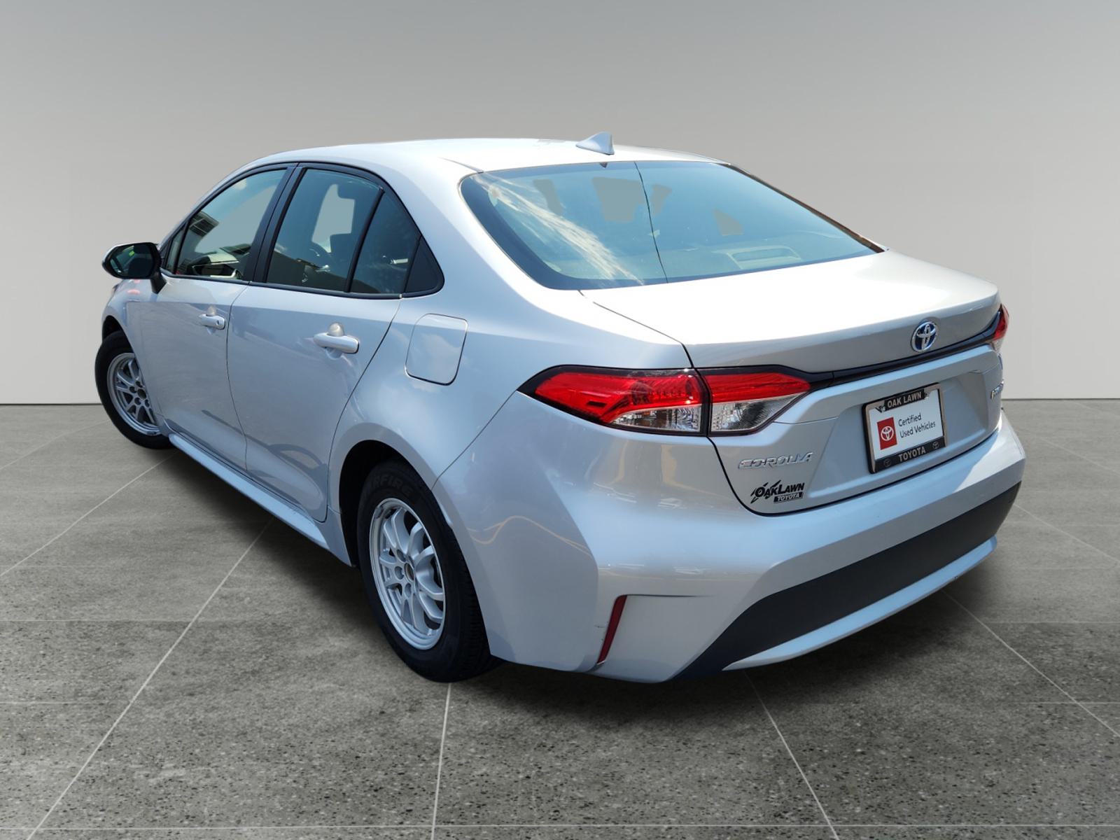 2022 Toyota Corolla Hybrid LE 5