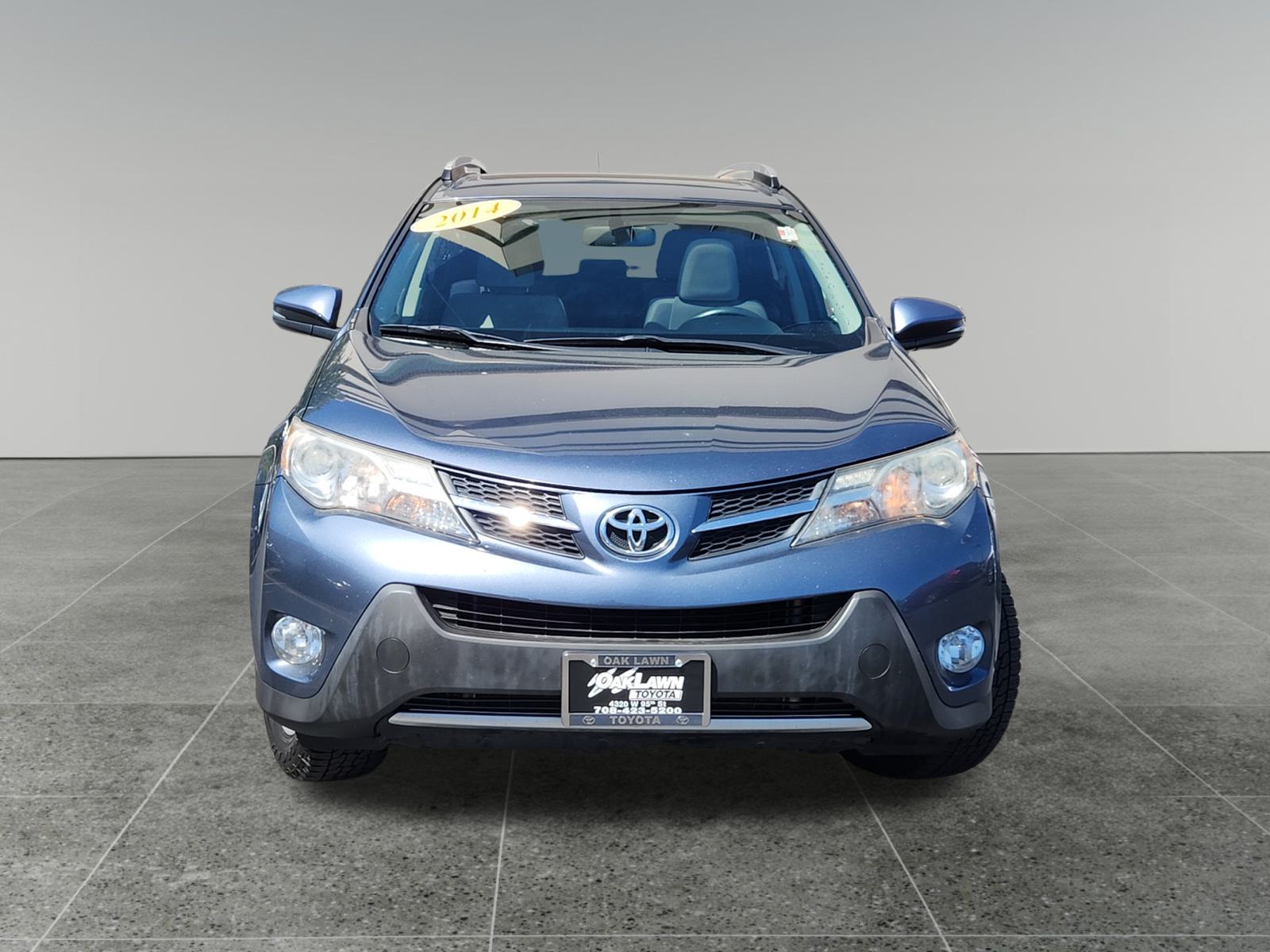 2014 Toyota RAV4 XLE 2