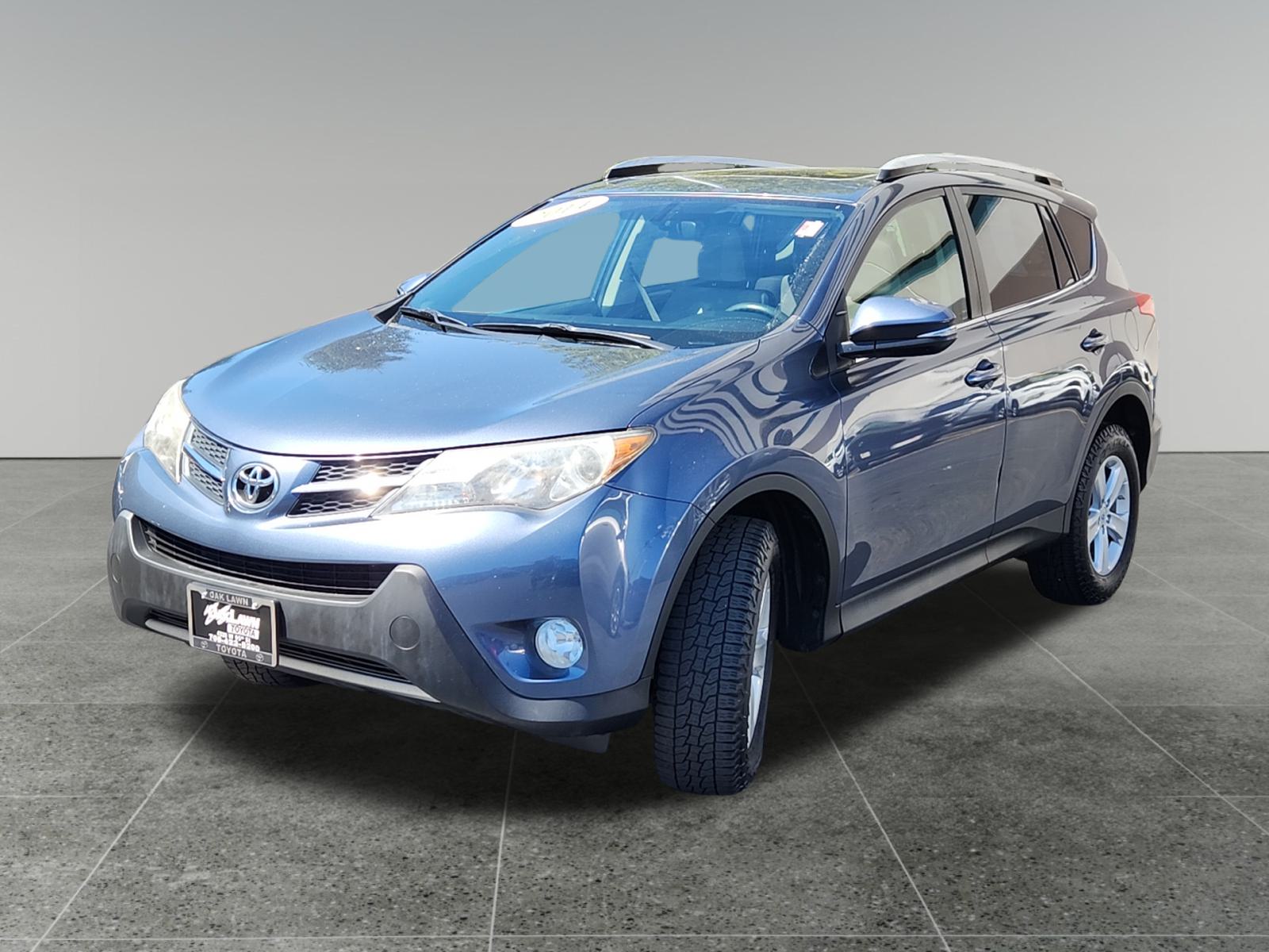 2014 Toyota RAV4 XLE 3