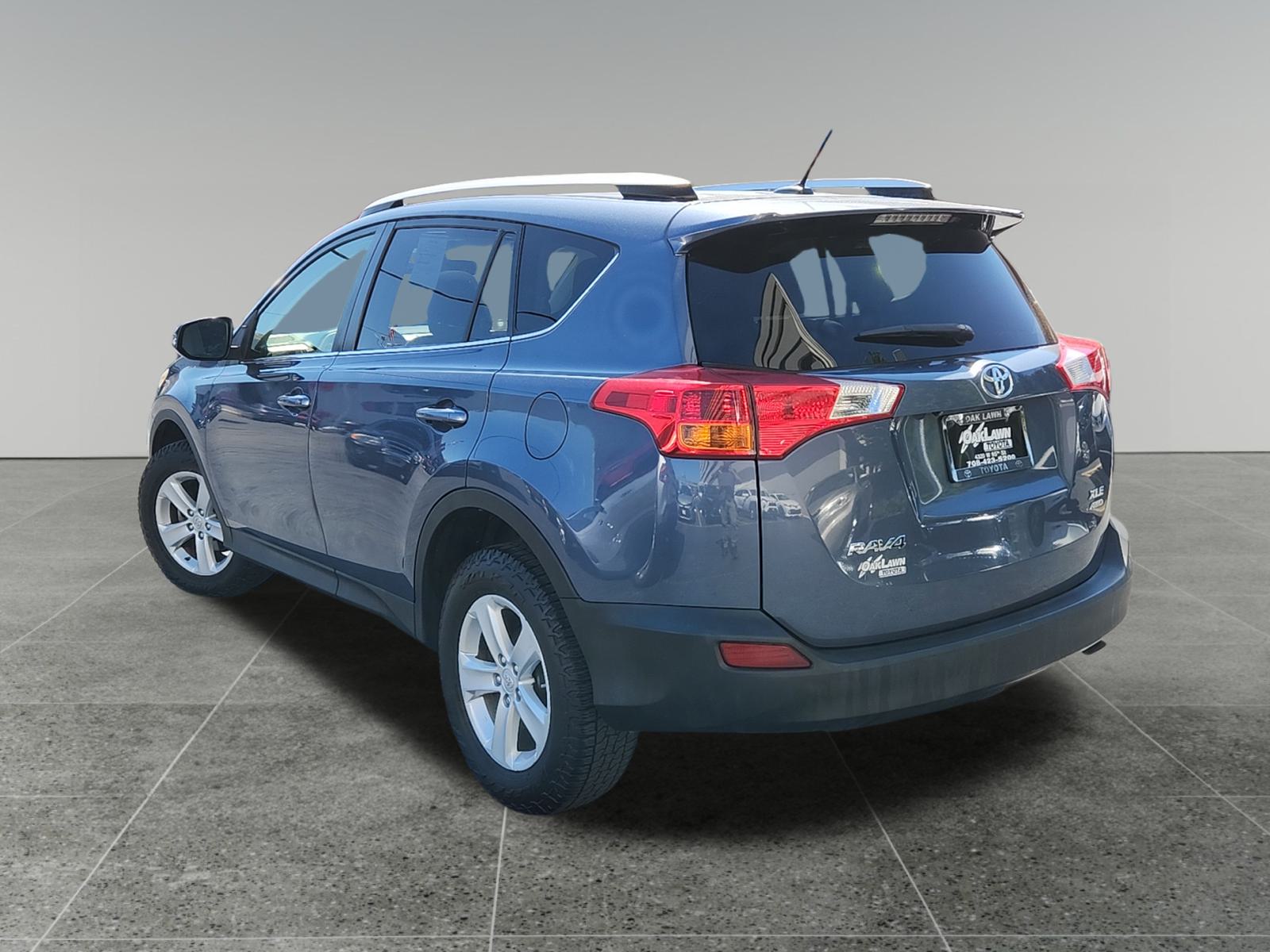 2014 Toyota RAV4 XLE 5