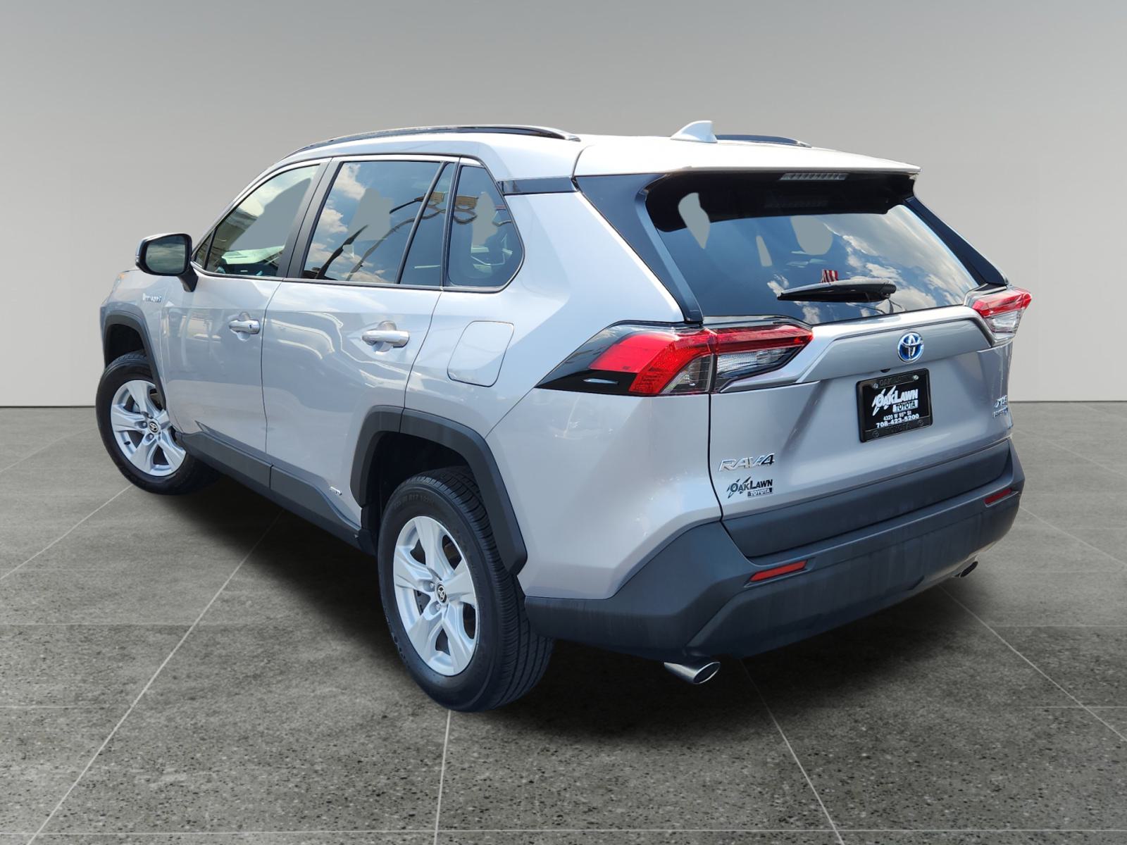 2021 Toyota RAV4 Hybrid XLE 5