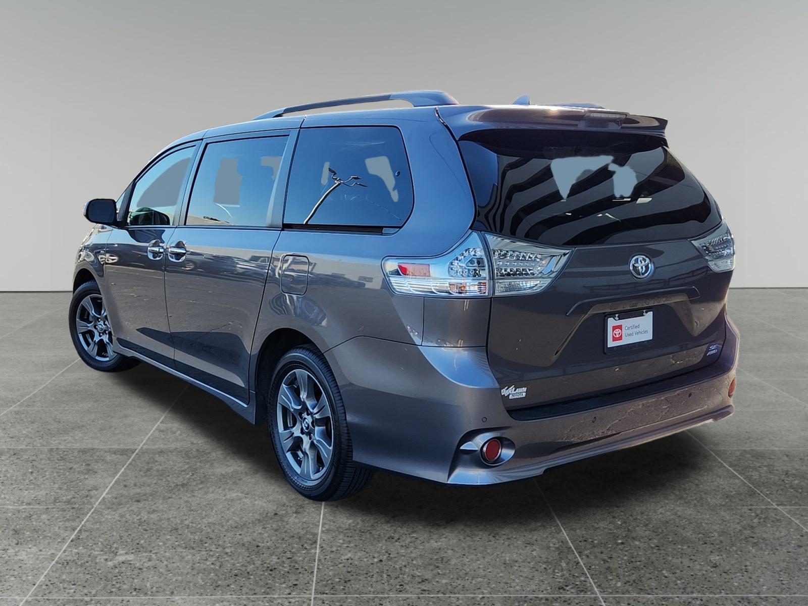 2019 Toyota Sienna SE Premium 5