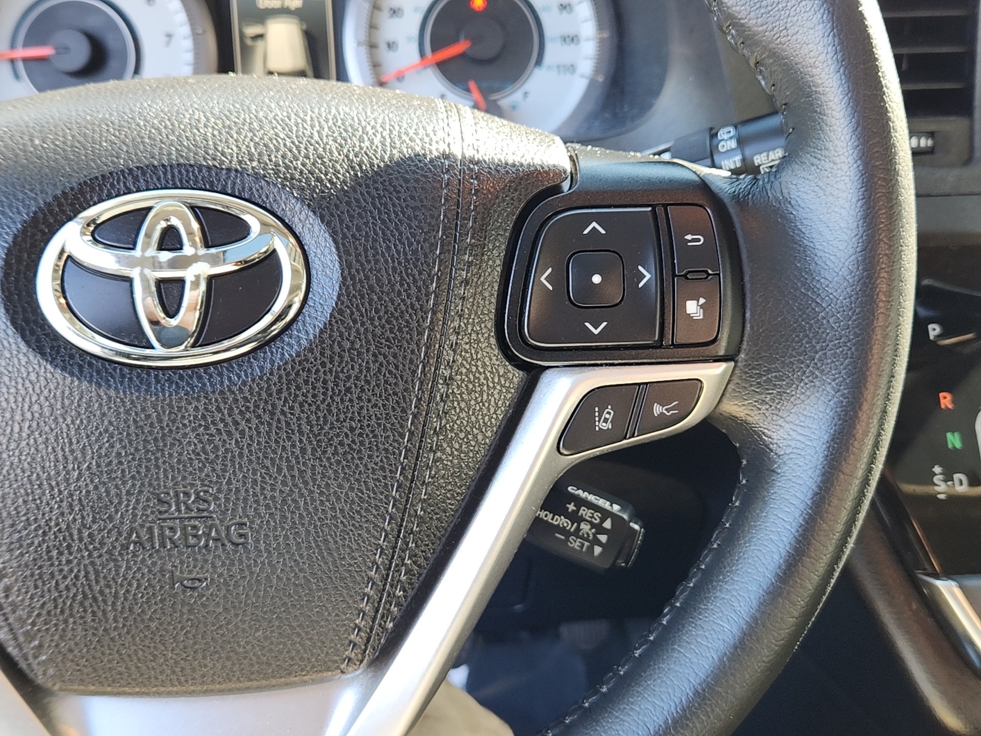 2019 Toyota Sienna SE Premium 18