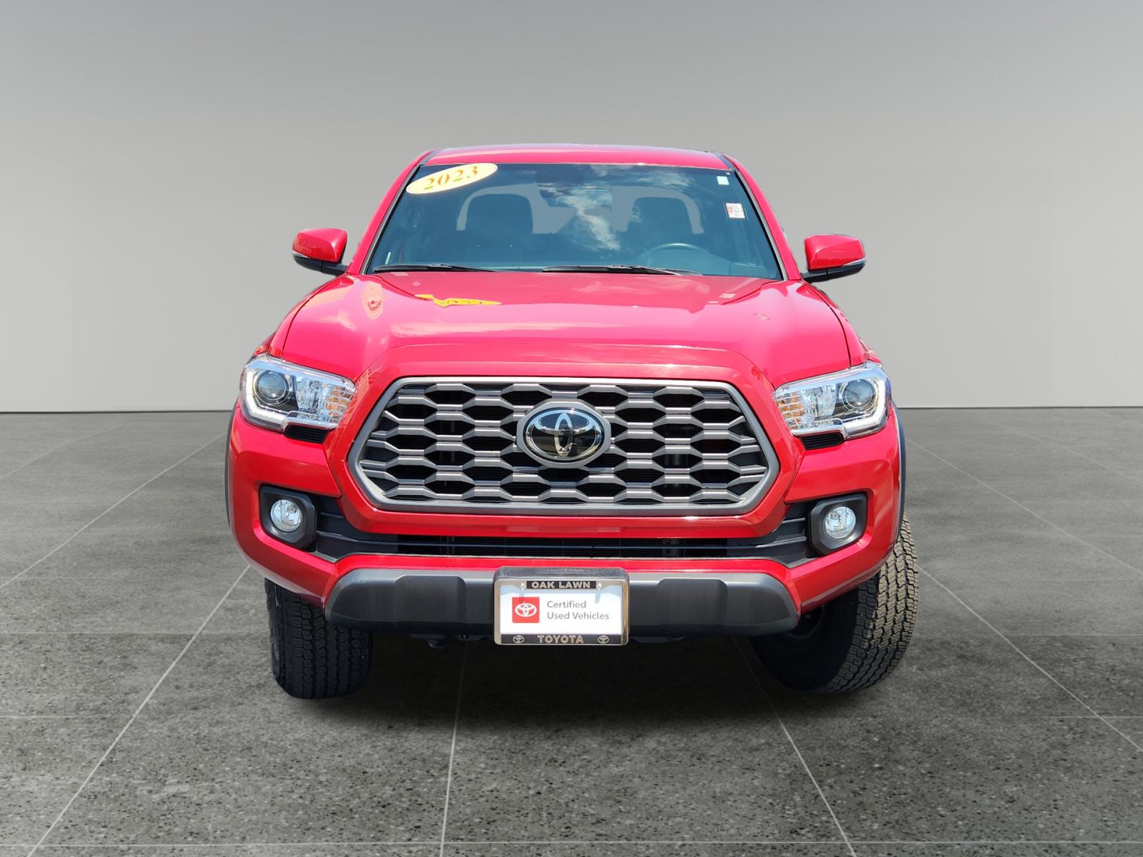 2023 Toyota Tacoma 4WD TRD Off-Road 2