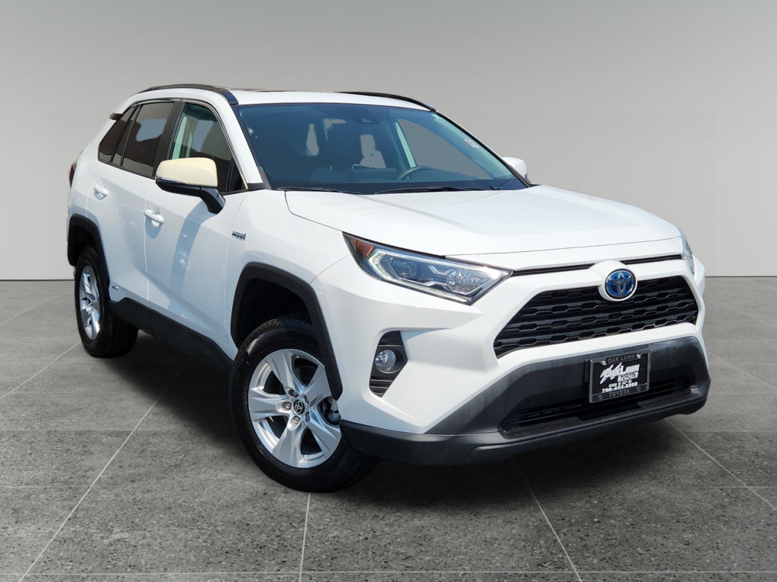 2021 Toyota RAV4 Hybrid XLE 1