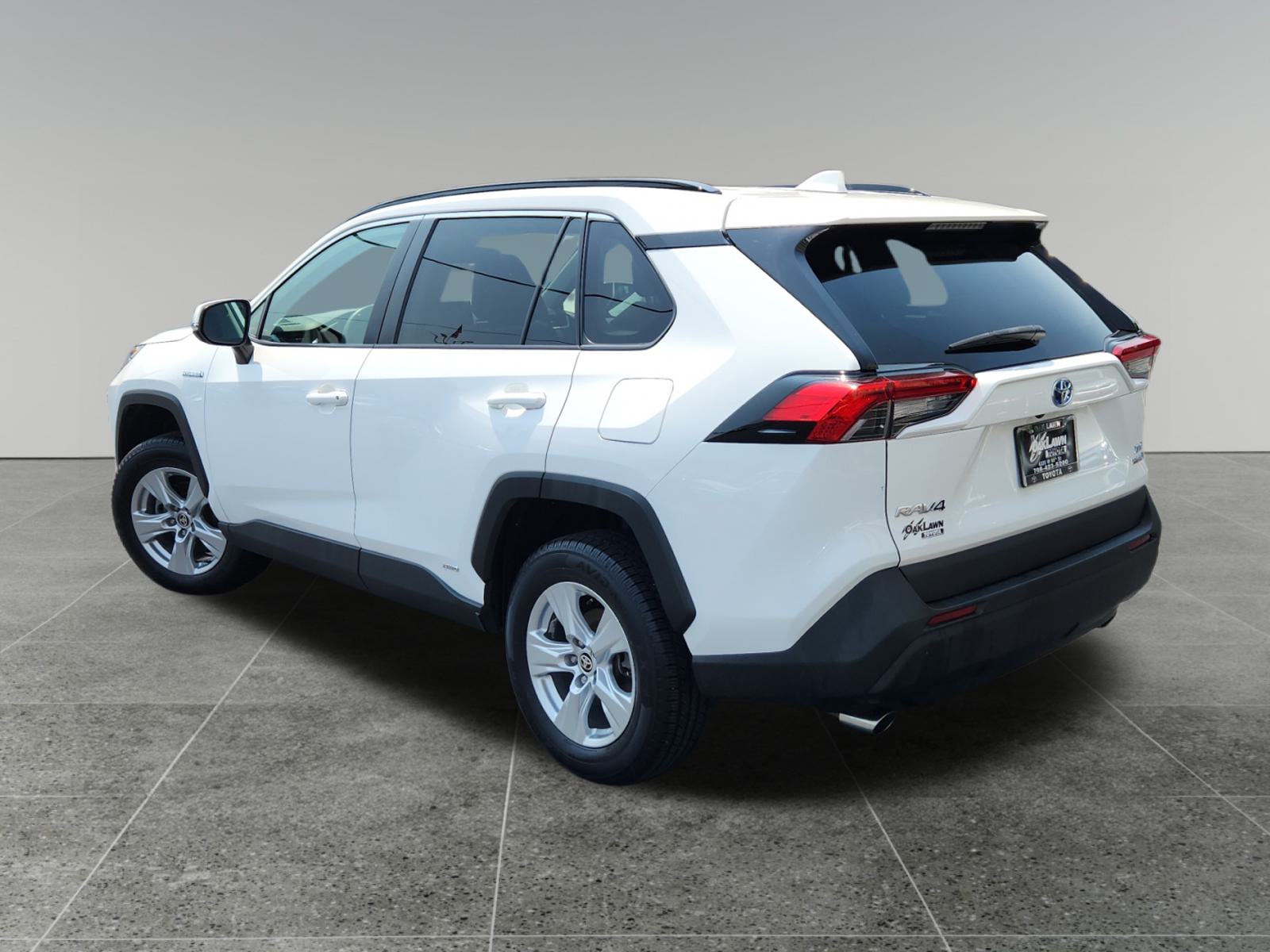 2021 Toyota RAV4 Hybrid XLE 5