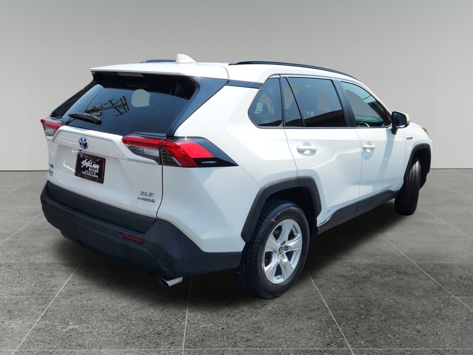 2021 Toyota RAV4 Hybrid XLE 7