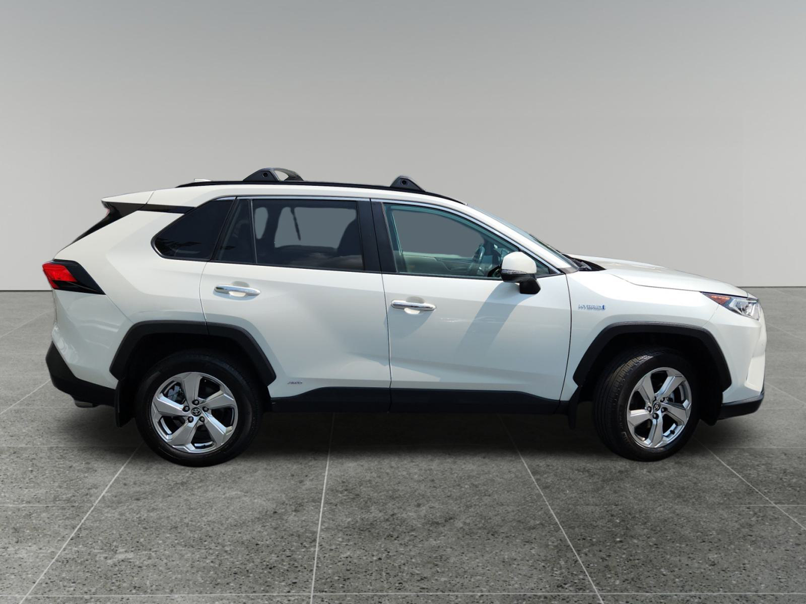 2021 Toyota RAV4 Hybrid Limited 8