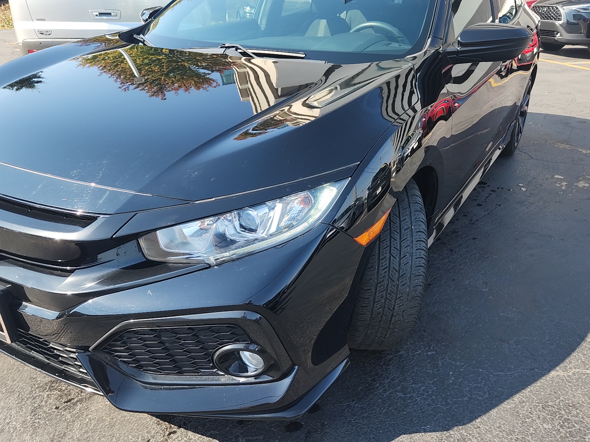 2018 Honda Civic Hatchback Sport 9