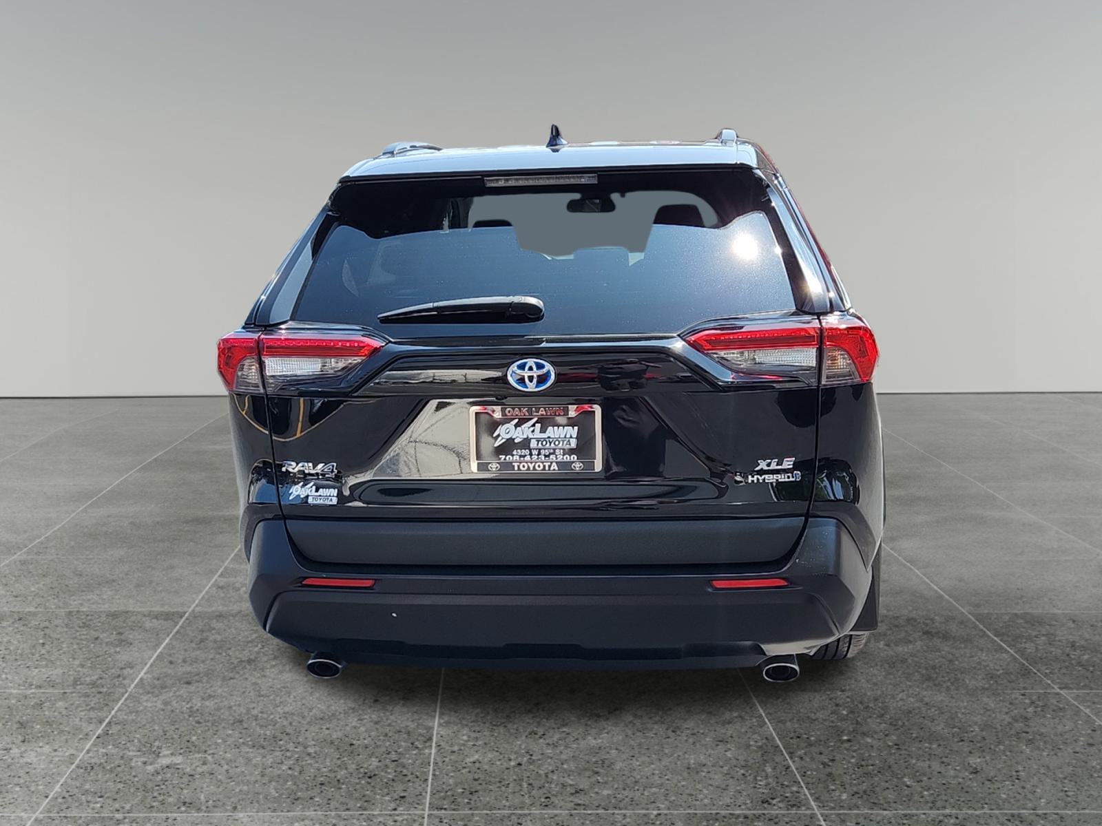 2022 Toyota RAV4 Hybrid XLE 6