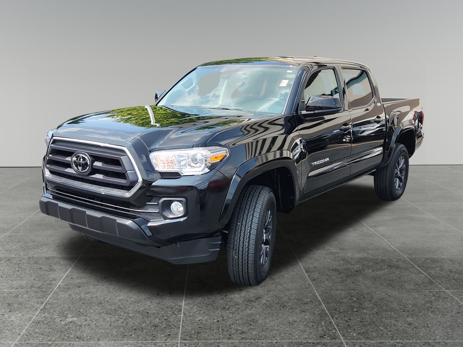 2023 Toyota Tacoma 4WD SR5 3