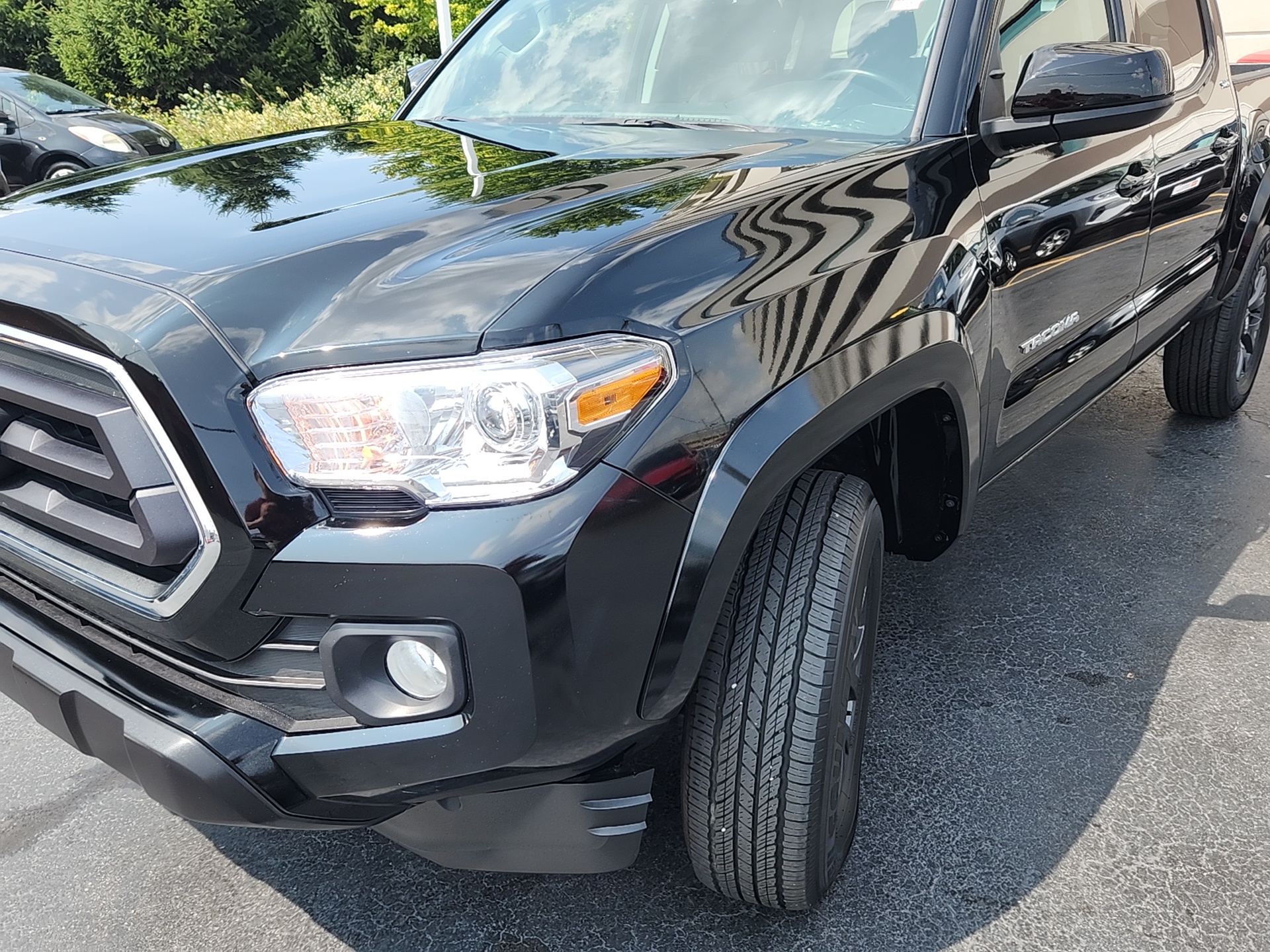 2023 Toyota Tacoma 4WD SR5 9