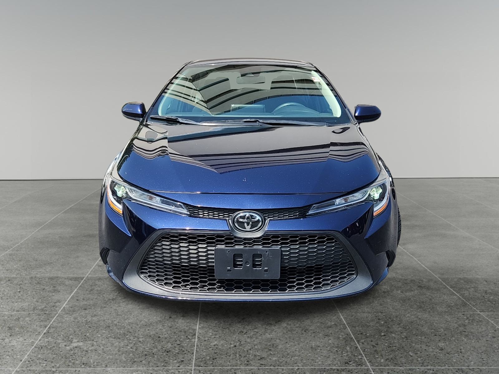 2021 Toyota Corolla LE 2