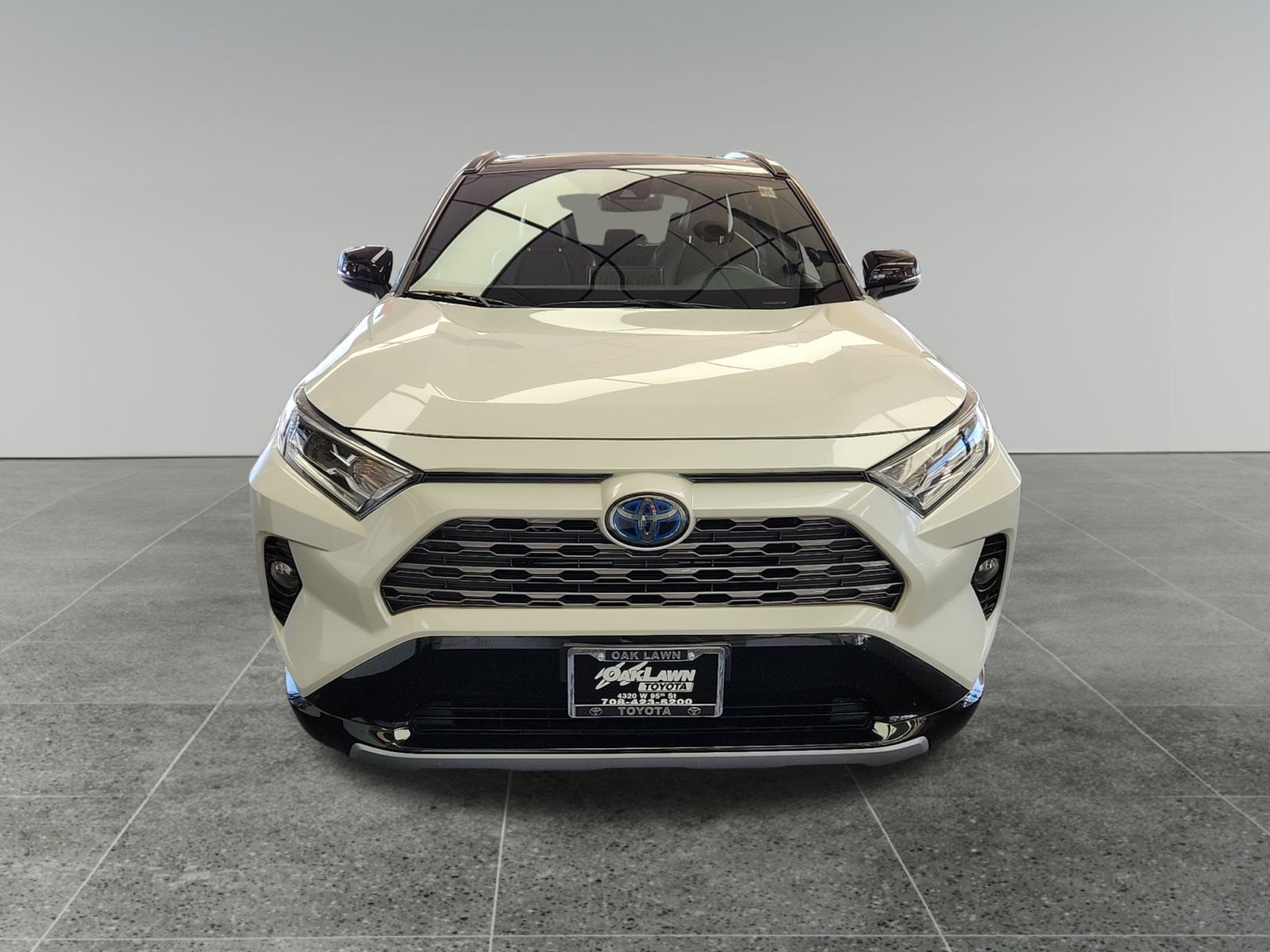 2021 Toyota RAV4 Hybrid XSE 2