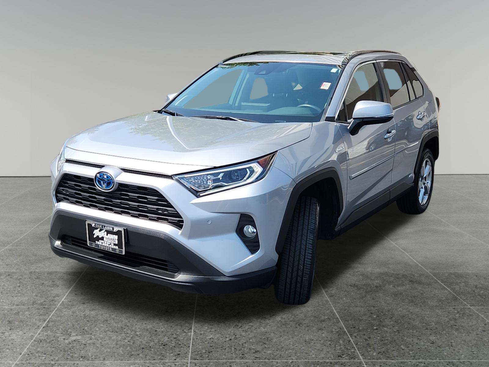 2021 Toyota RAV4 Hybrid XLE Premium 3